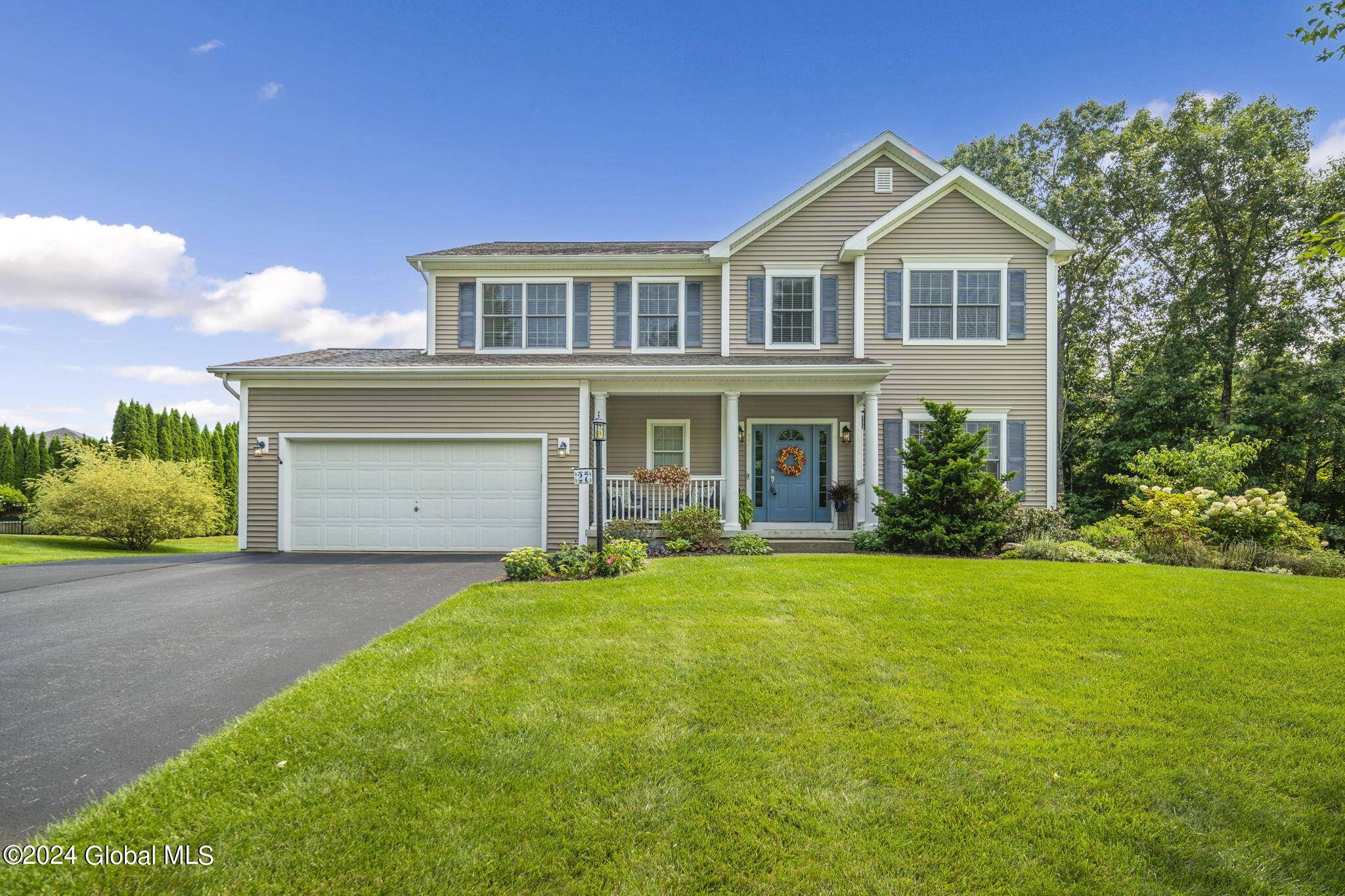 Clifton Park, NY 12065,27 Stablegate Drive
