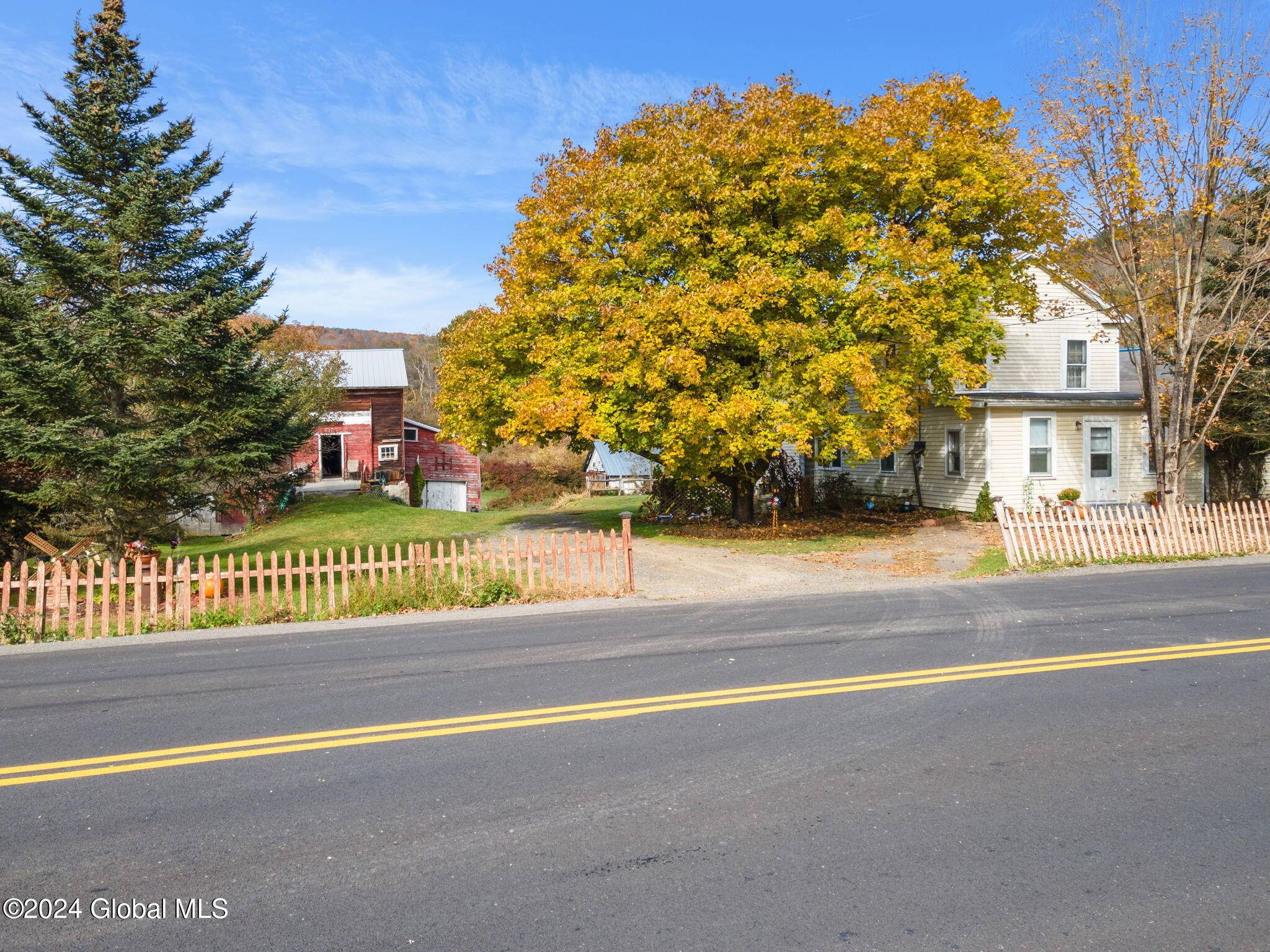 Davenport, NY 12155,1793 County Highway 9