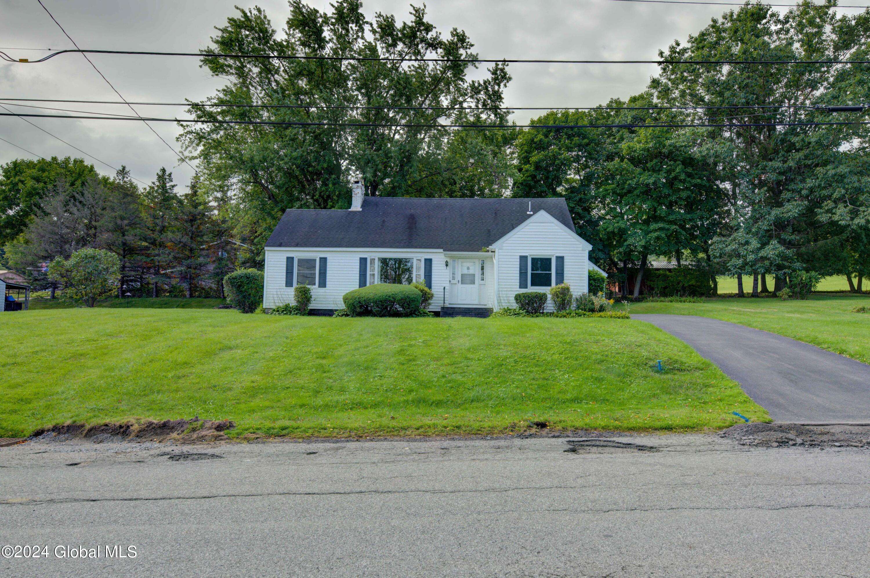 Canajoharie, NY 13317,35 Ridge Road