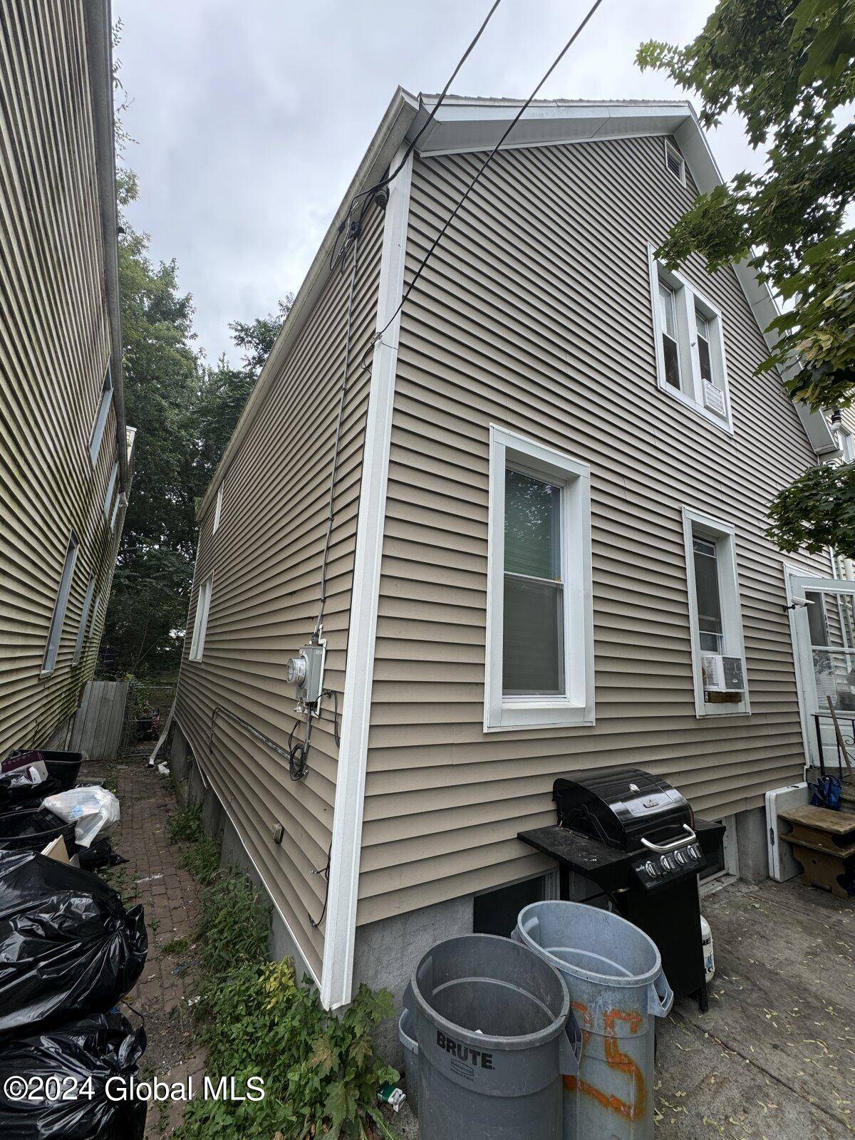 Albany, NY 12206,432 3rd Street