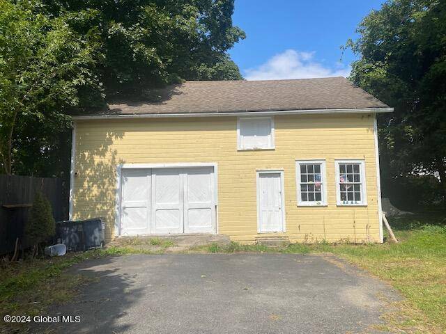 Hoosick Falls, NY 12090,35 River Street