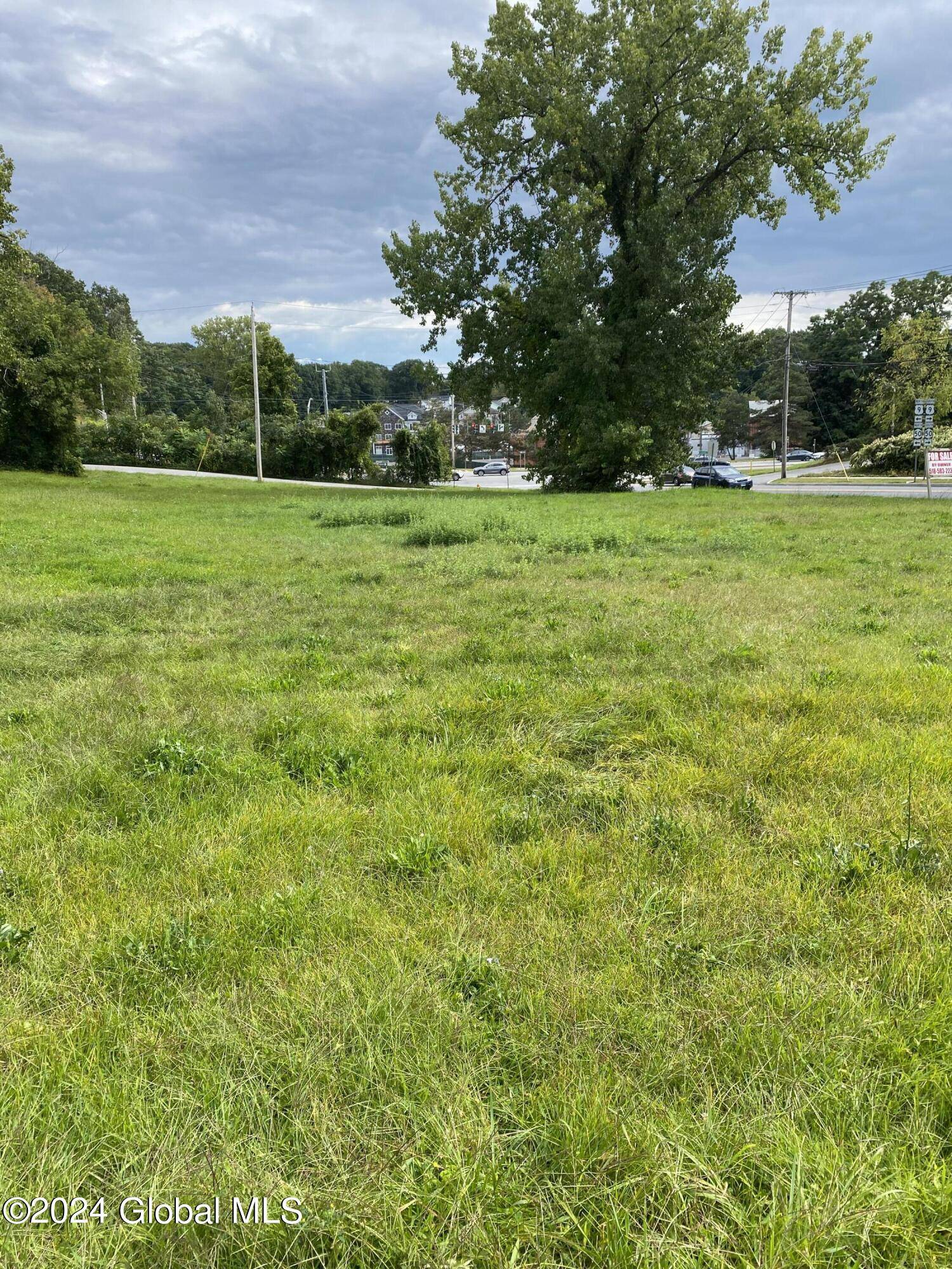 Saratoga Springs, NY 12866,L43 East Avenue