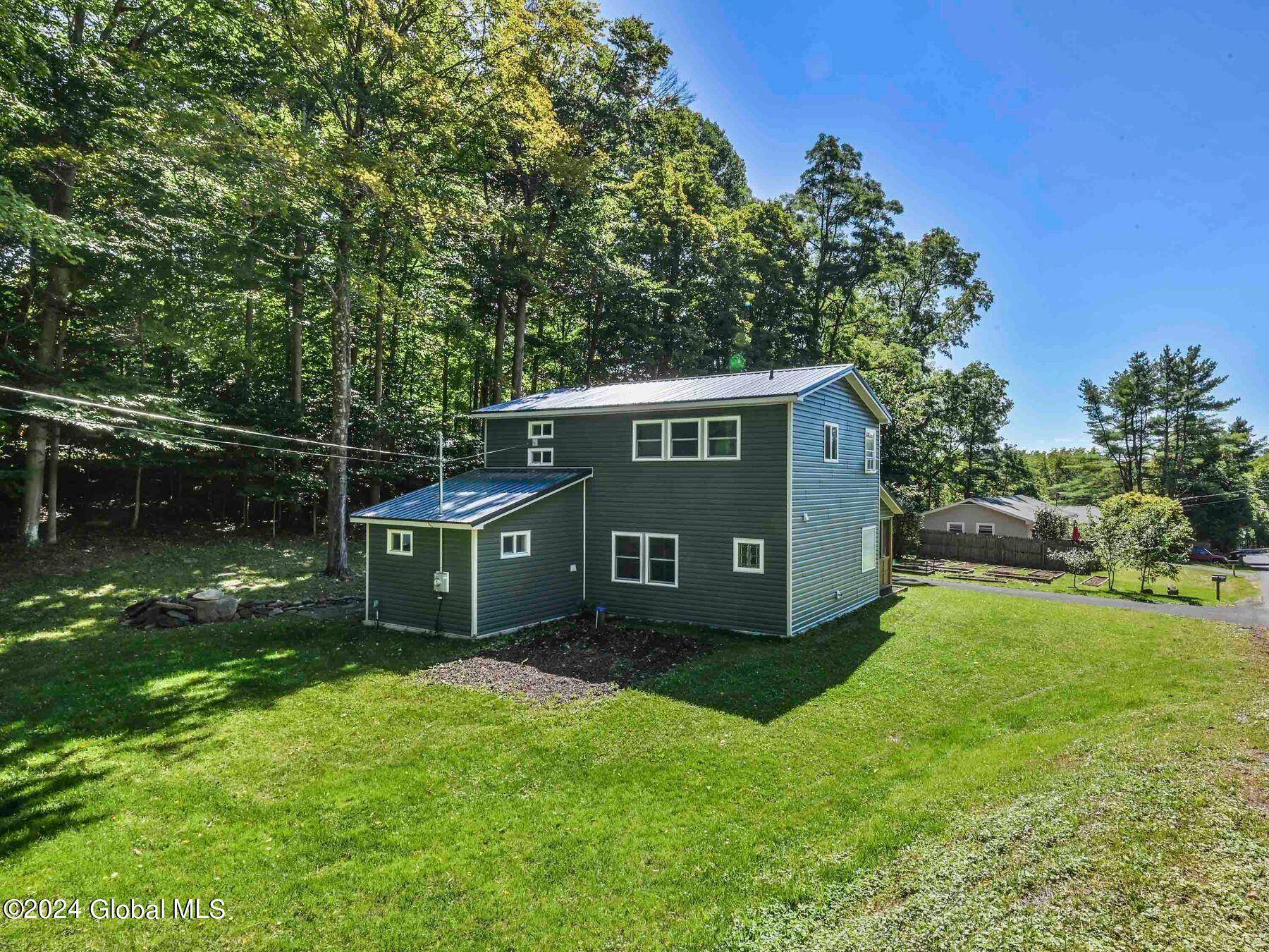 Greenville, NY 12083,16 Ingalside Road