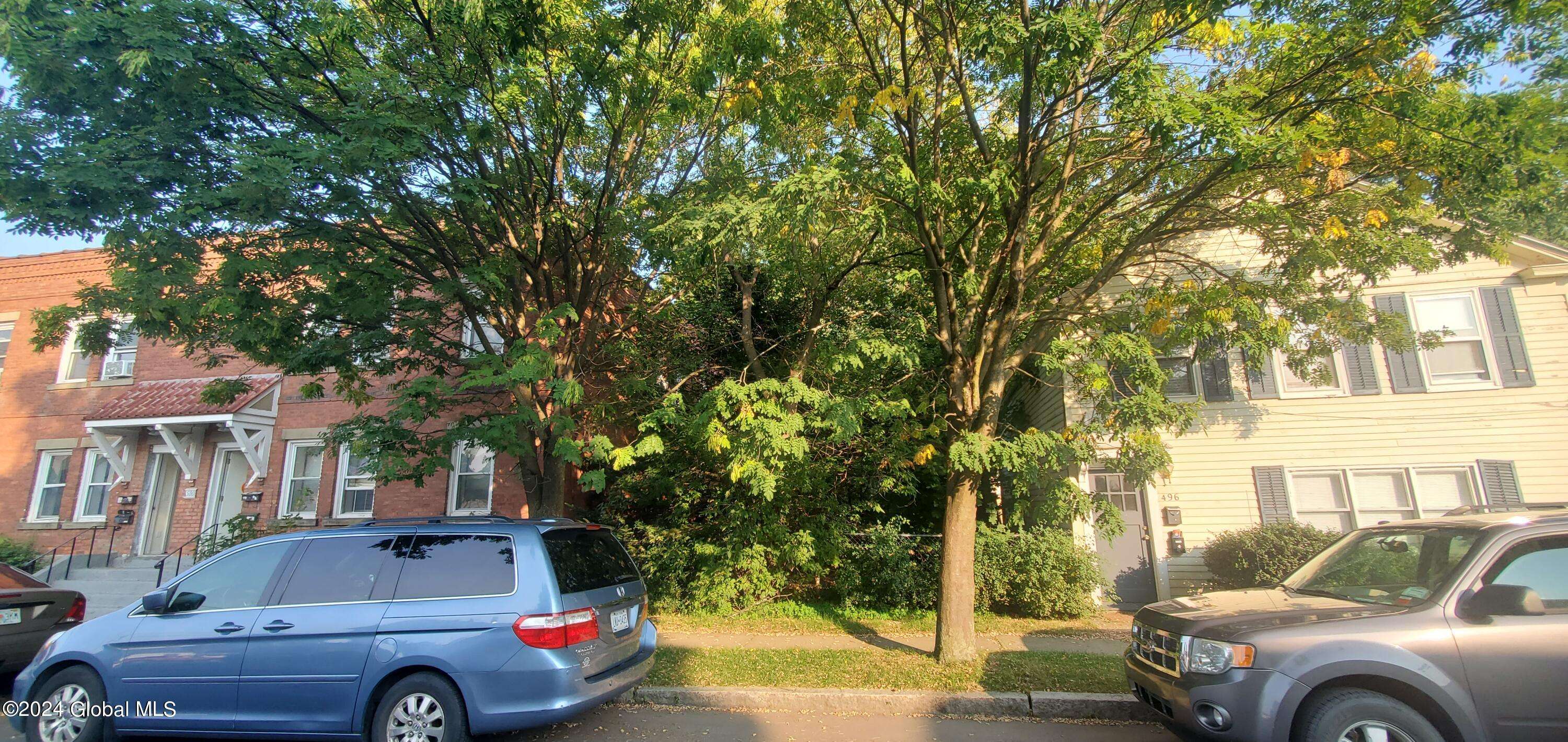 Troy, NY 12182,498 6th Avenue