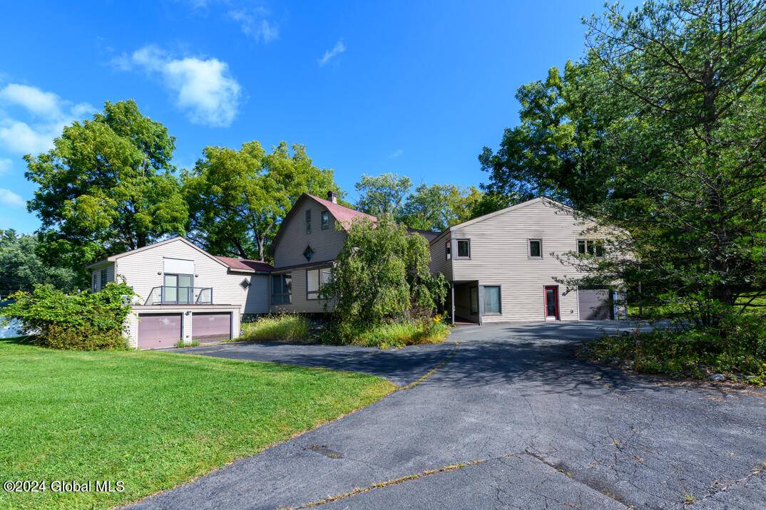 Bethlehem, NY 12159,33 McCormack Road