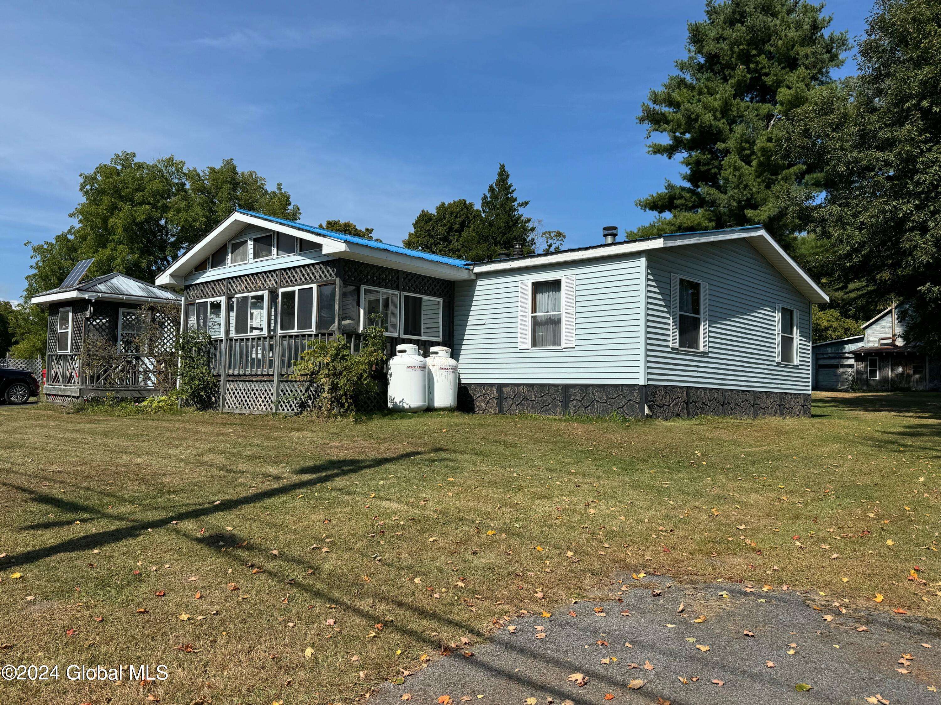 Moriah, NY 12956,148 Joyce Road