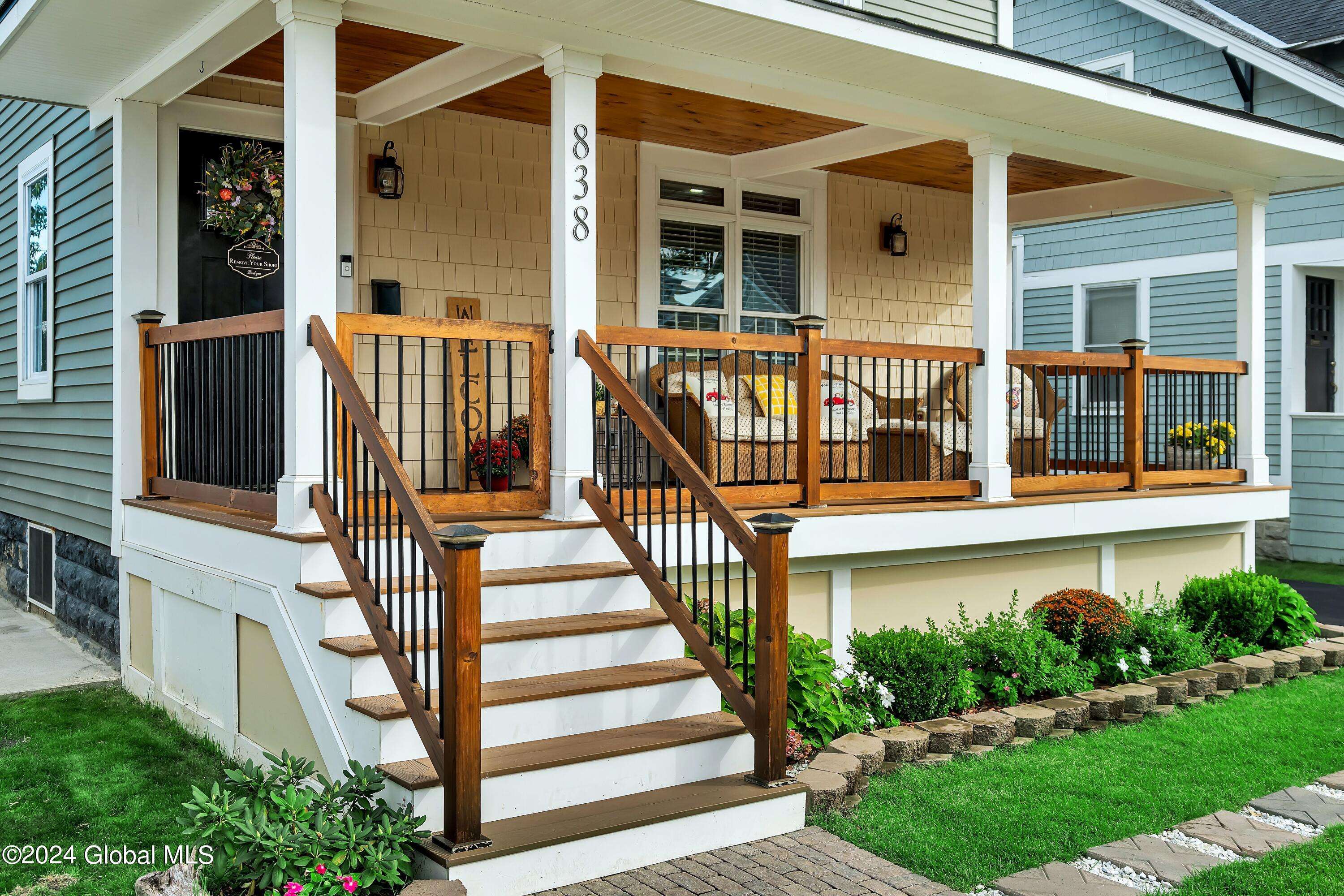 Schenectady, NY 12309,838 Woodland Avenue