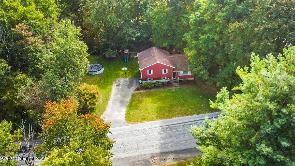 Schodack, NY 12033,1684 Julianne Drive