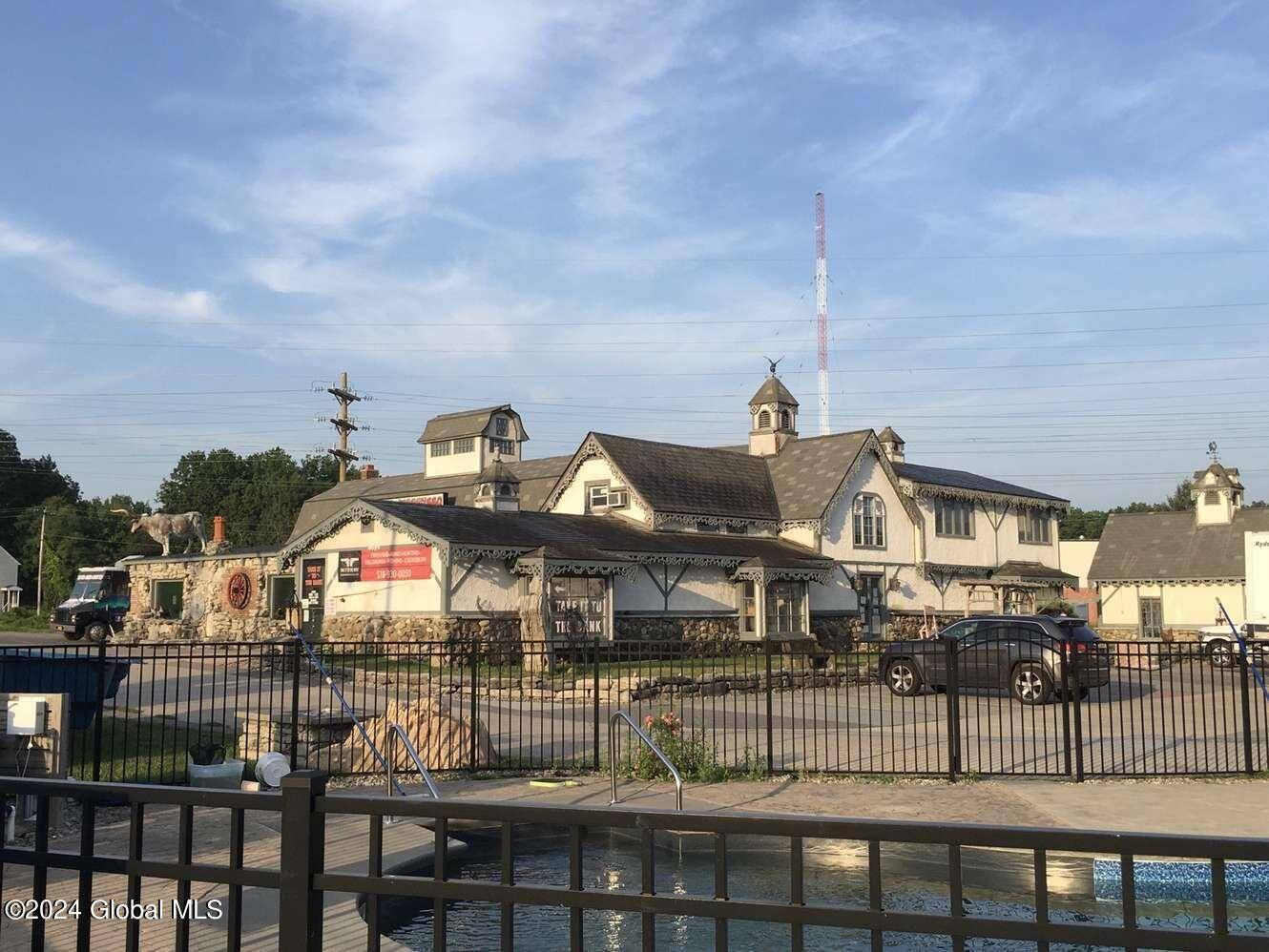 Rotterdam, NY 12306,671 Mariaville Road