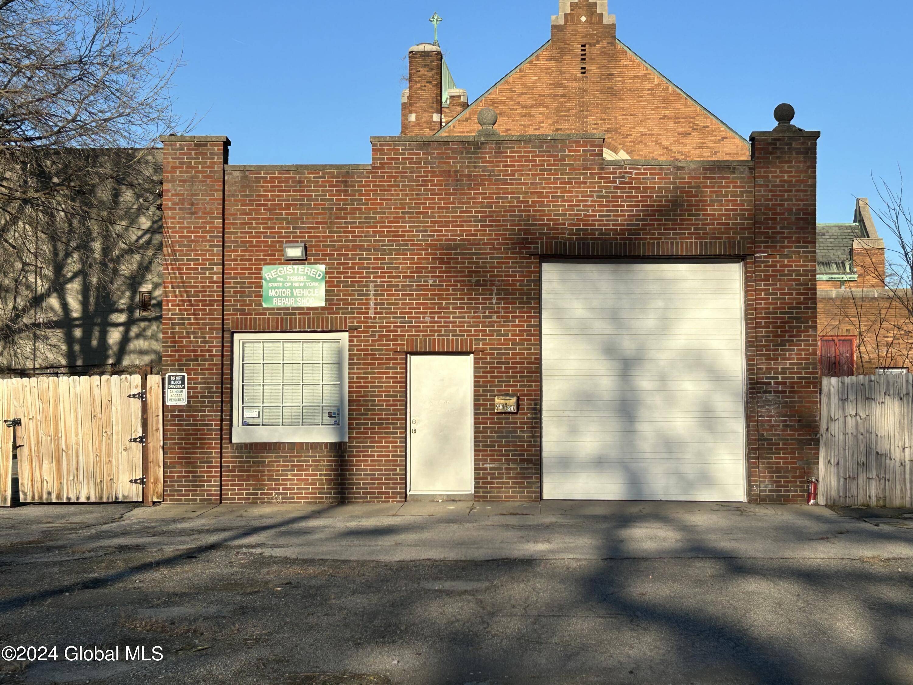 Schenectady, NY 12303,1137 Cutler Street