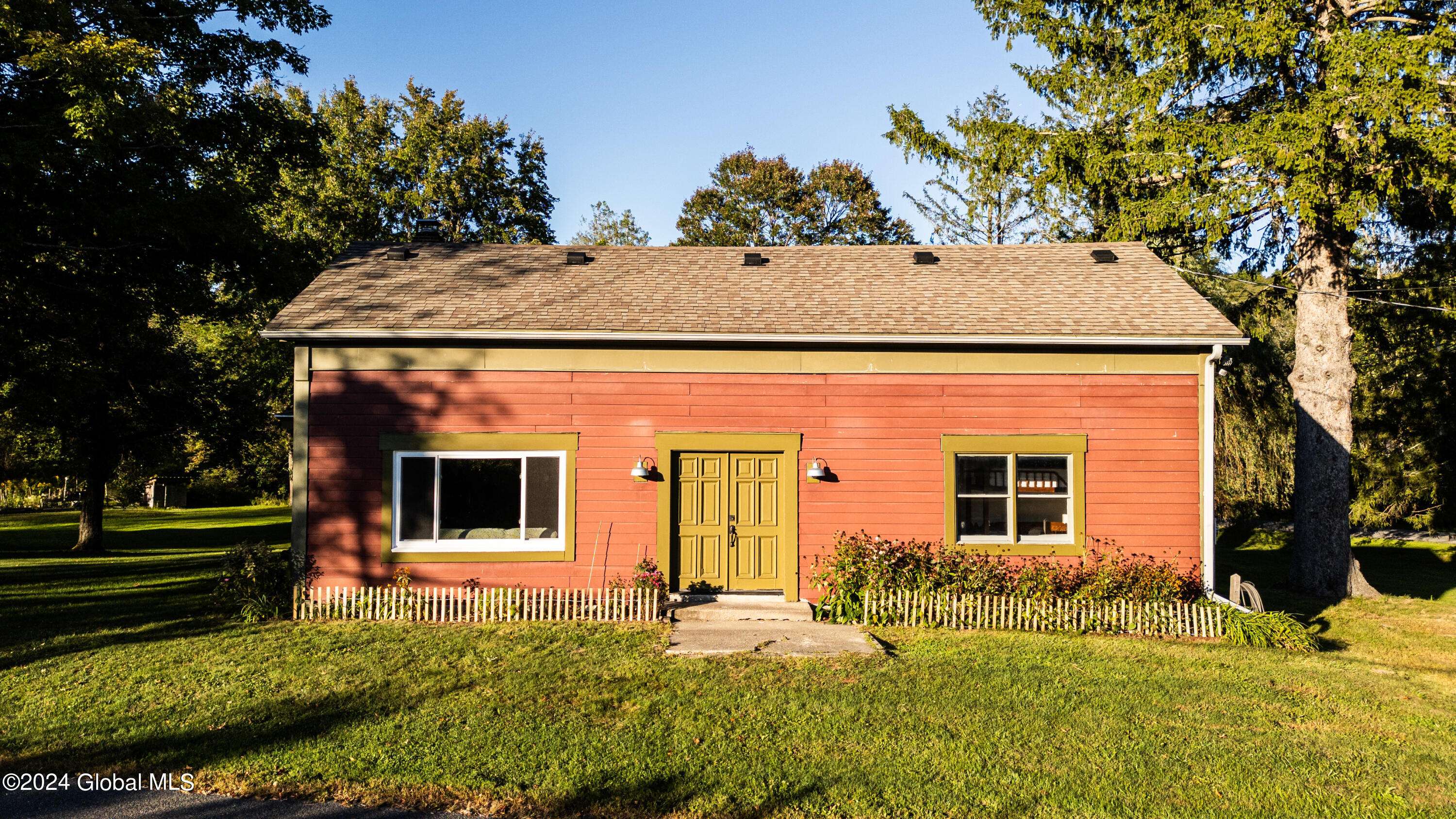 Hillsdale, NY 12529,50 Lockwood Road