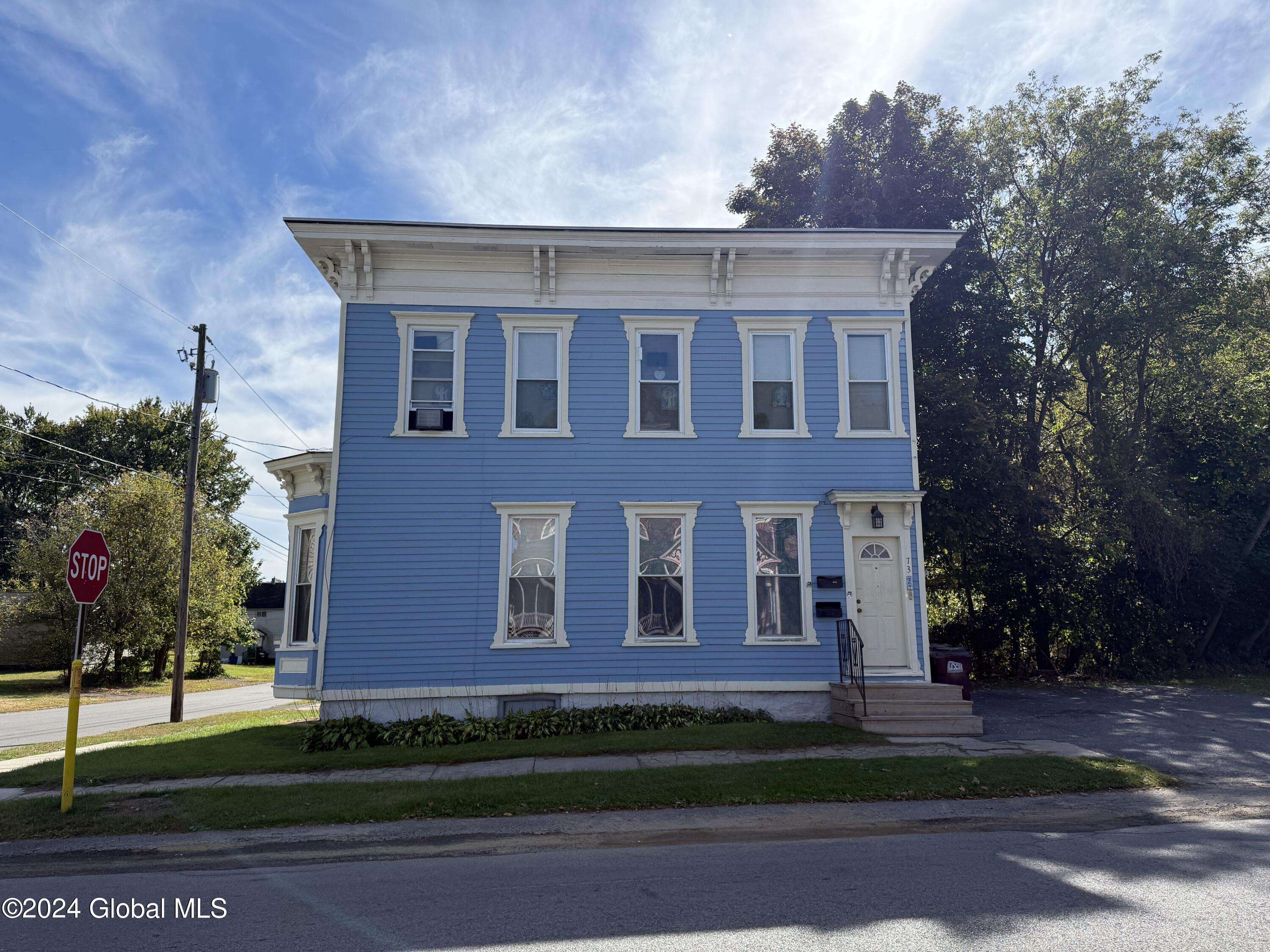 Gloversville, NY 12078,73 Grand Street