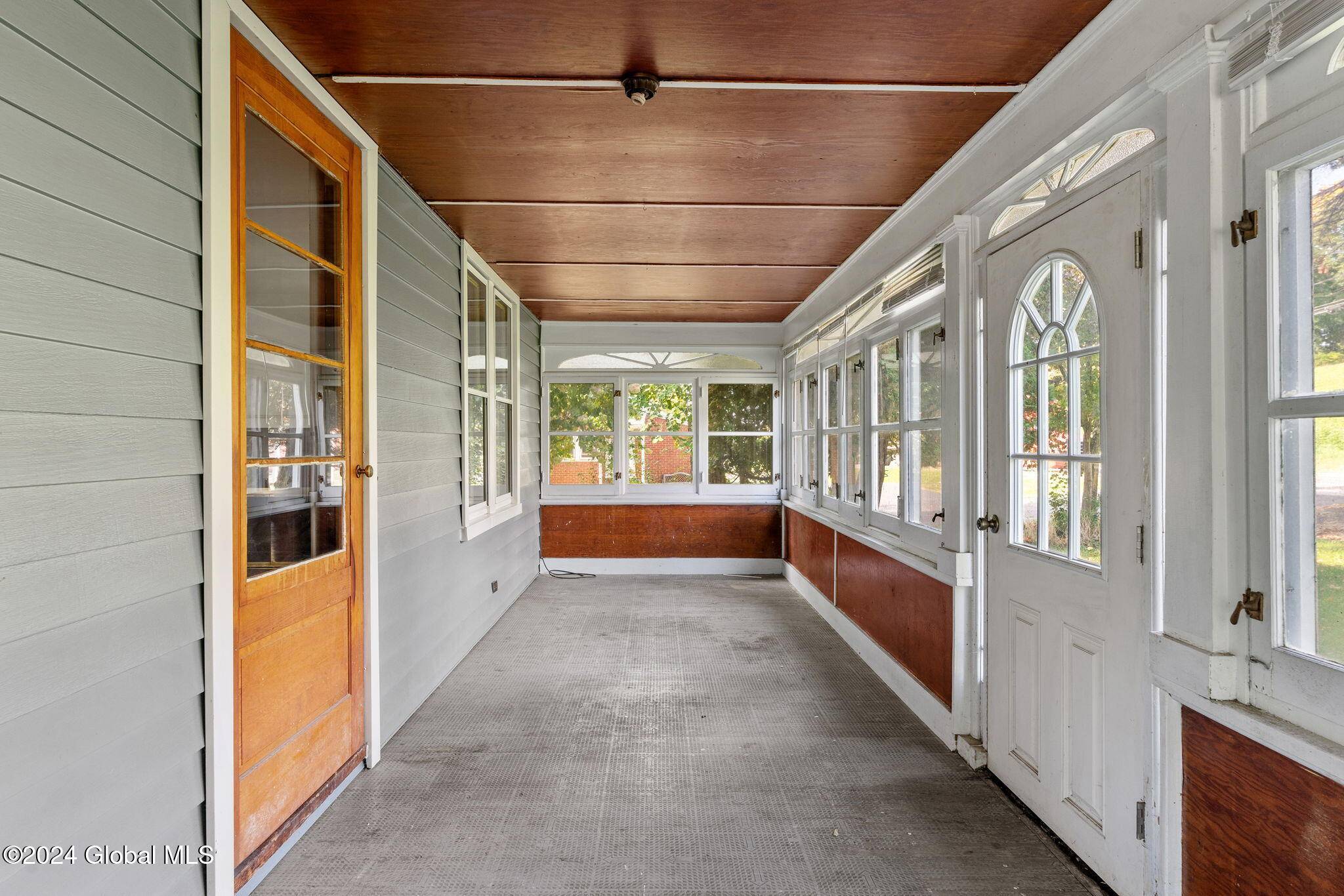 Brunswick, NY 12180,954 Hoosick Road