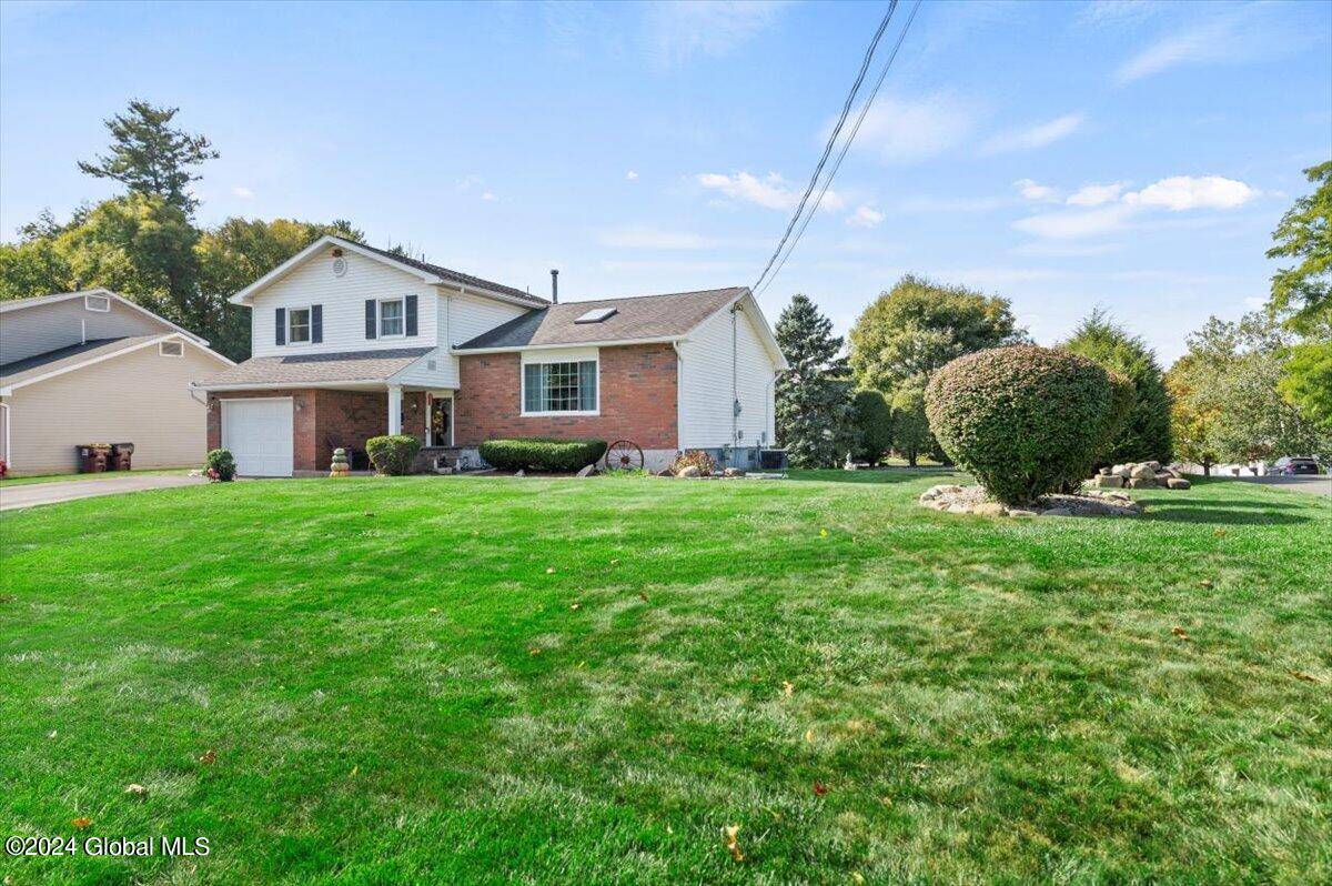 Colonie, NY 12110,85 Fairlawn Drive