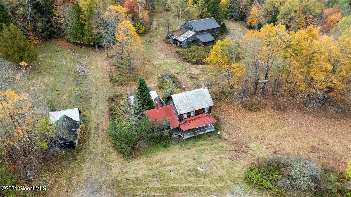 Minerva, NY 12851,182 Ridge Road