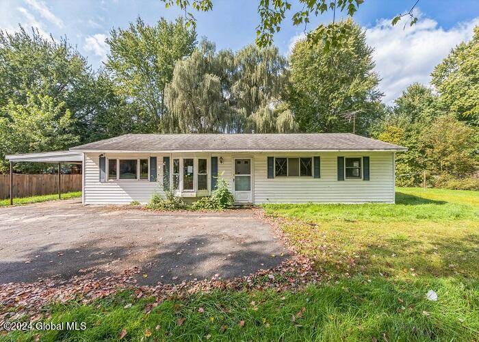 Clay, NY 13041,8821 OSWEGO Road