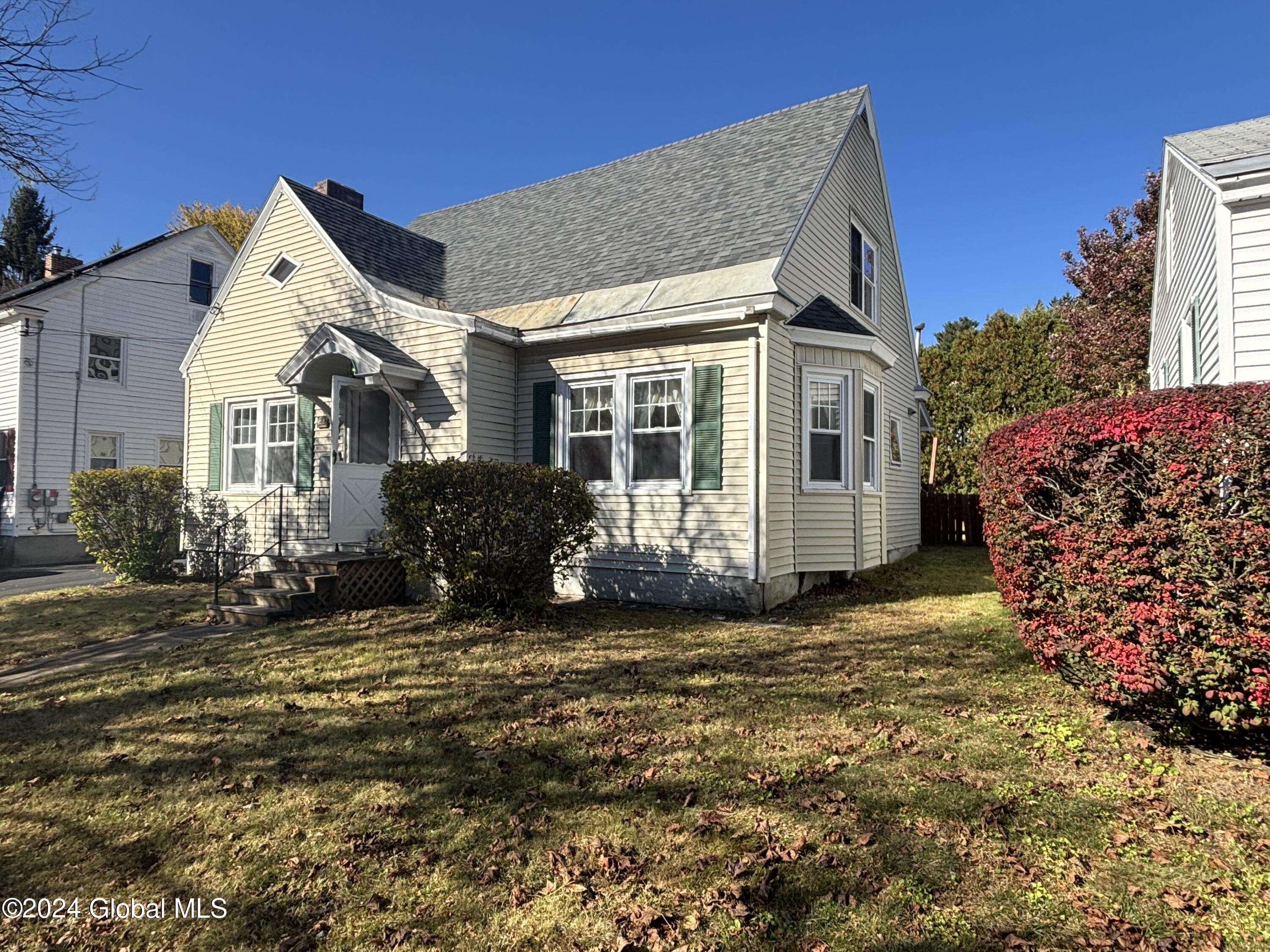 Gloversville, NY 12078,22 W 12th Avenue