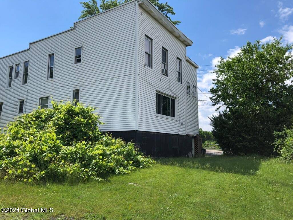 Schenectady, NY 12308,353 Maxon Road