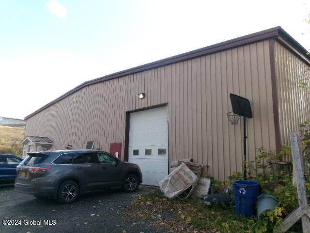 Cobleskill, NY 12043,1698 NY-7