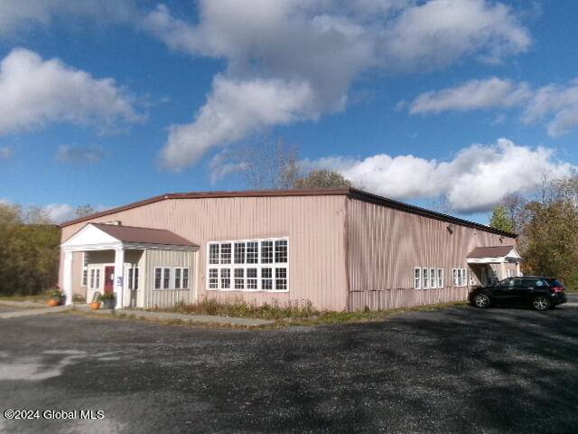 Cobleskill, NY 12043,1698 NY-7