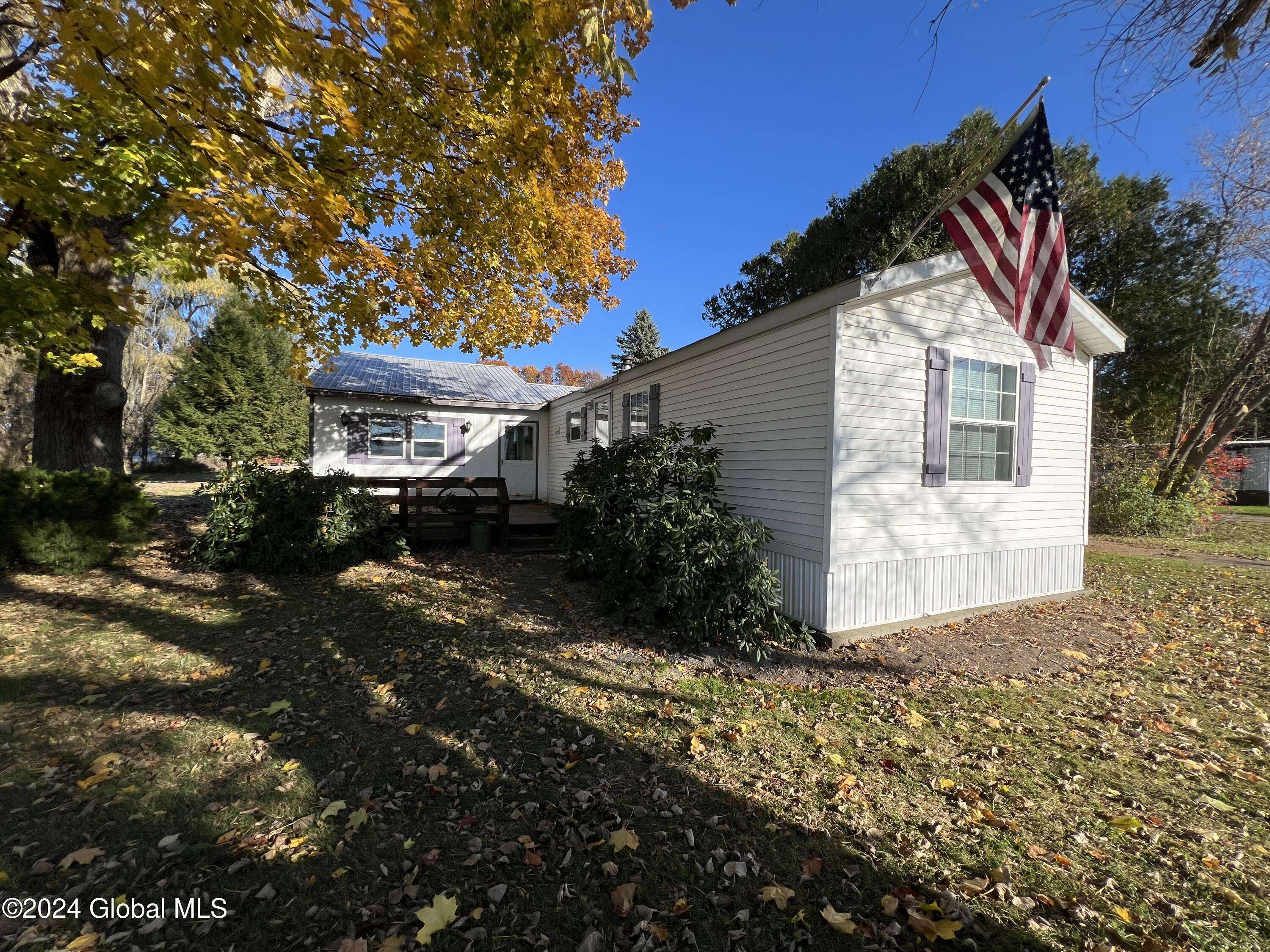 Jackson, NY 12816,66 Plains Road