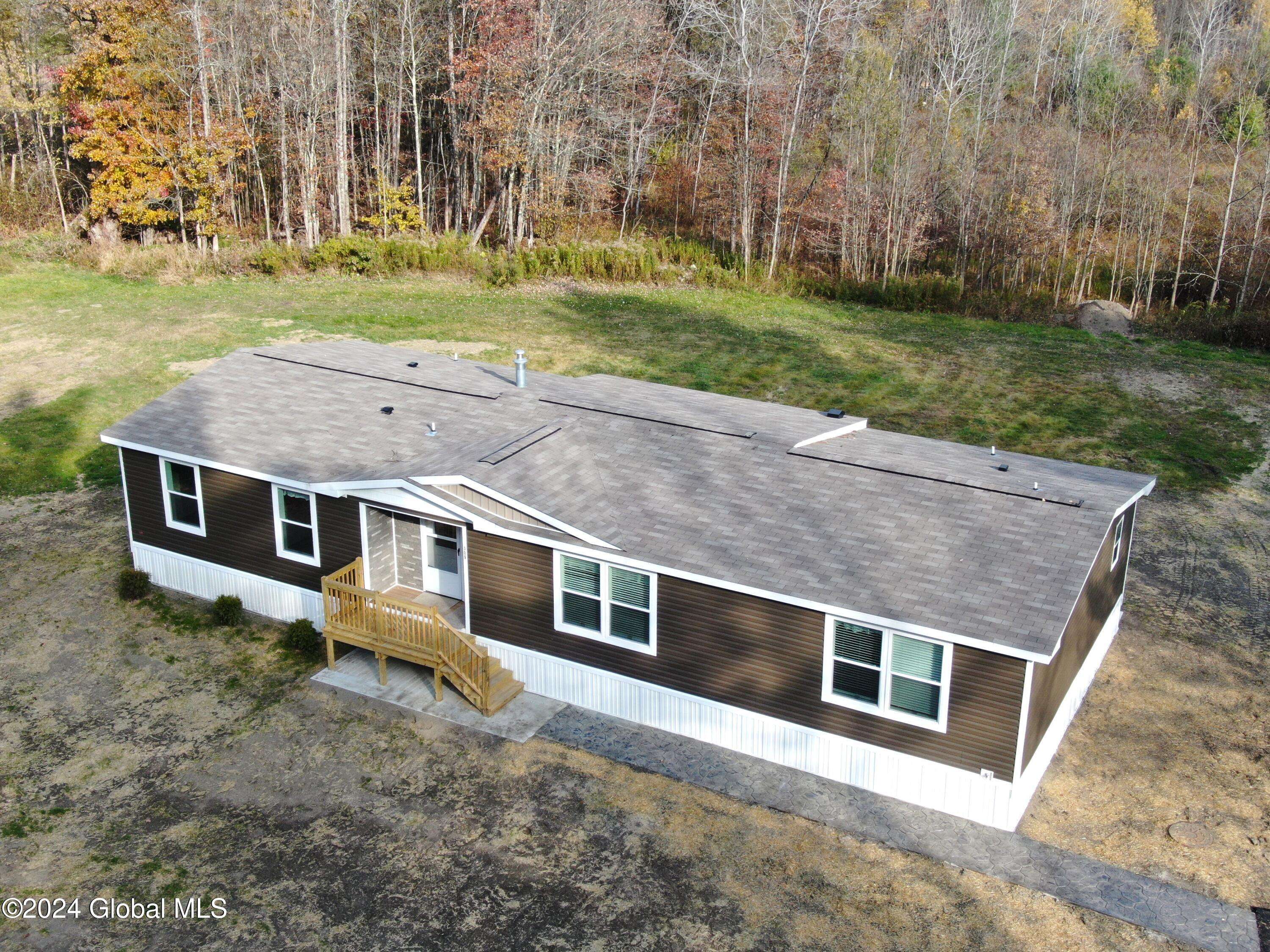 Broadalbin, NY 12025,309 Jackson Vly