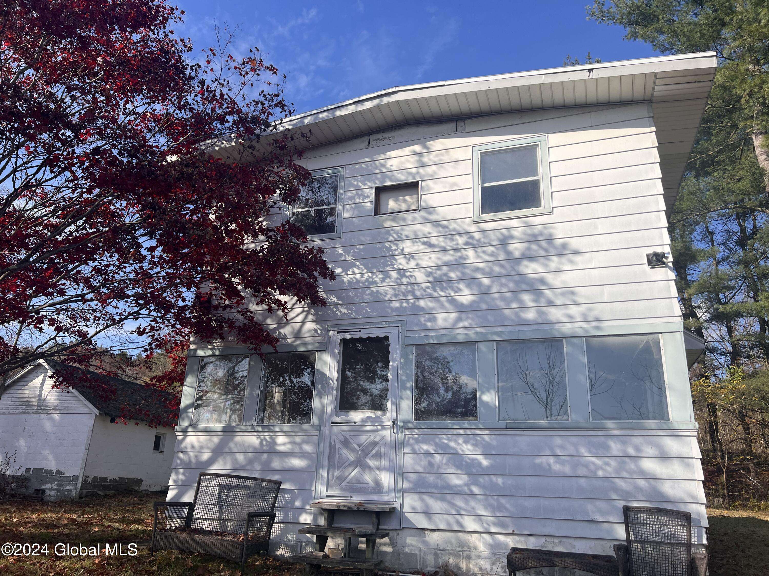 Amsterdam, NY 12177,123 Iroquois Trail Road