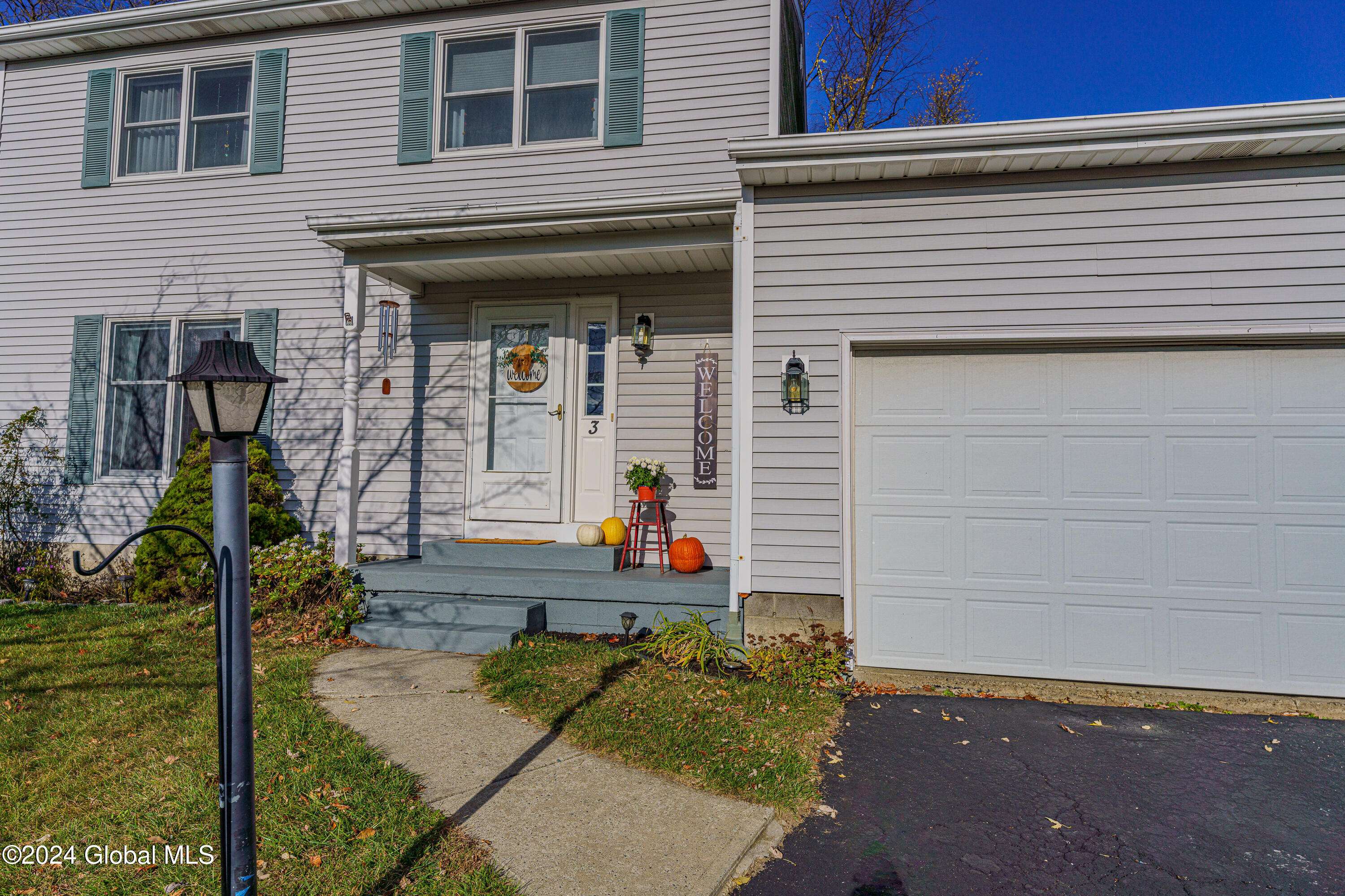 East Greenbush, NY 12144,3 Honey B Court