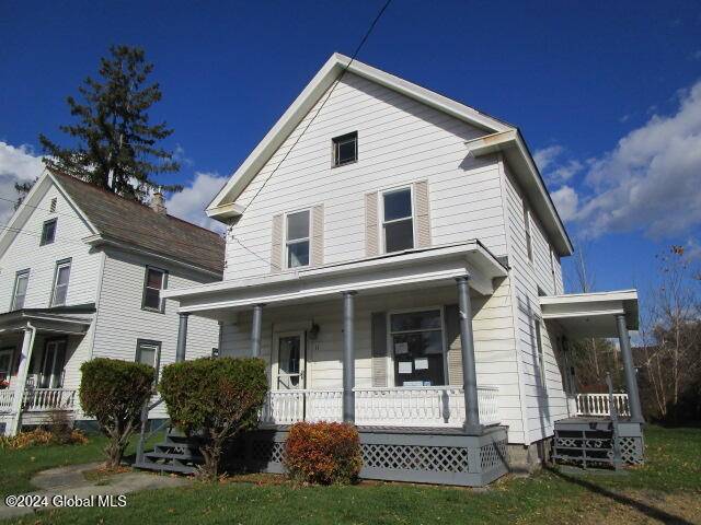 Whitehall, NY 12887,11 Adams Street