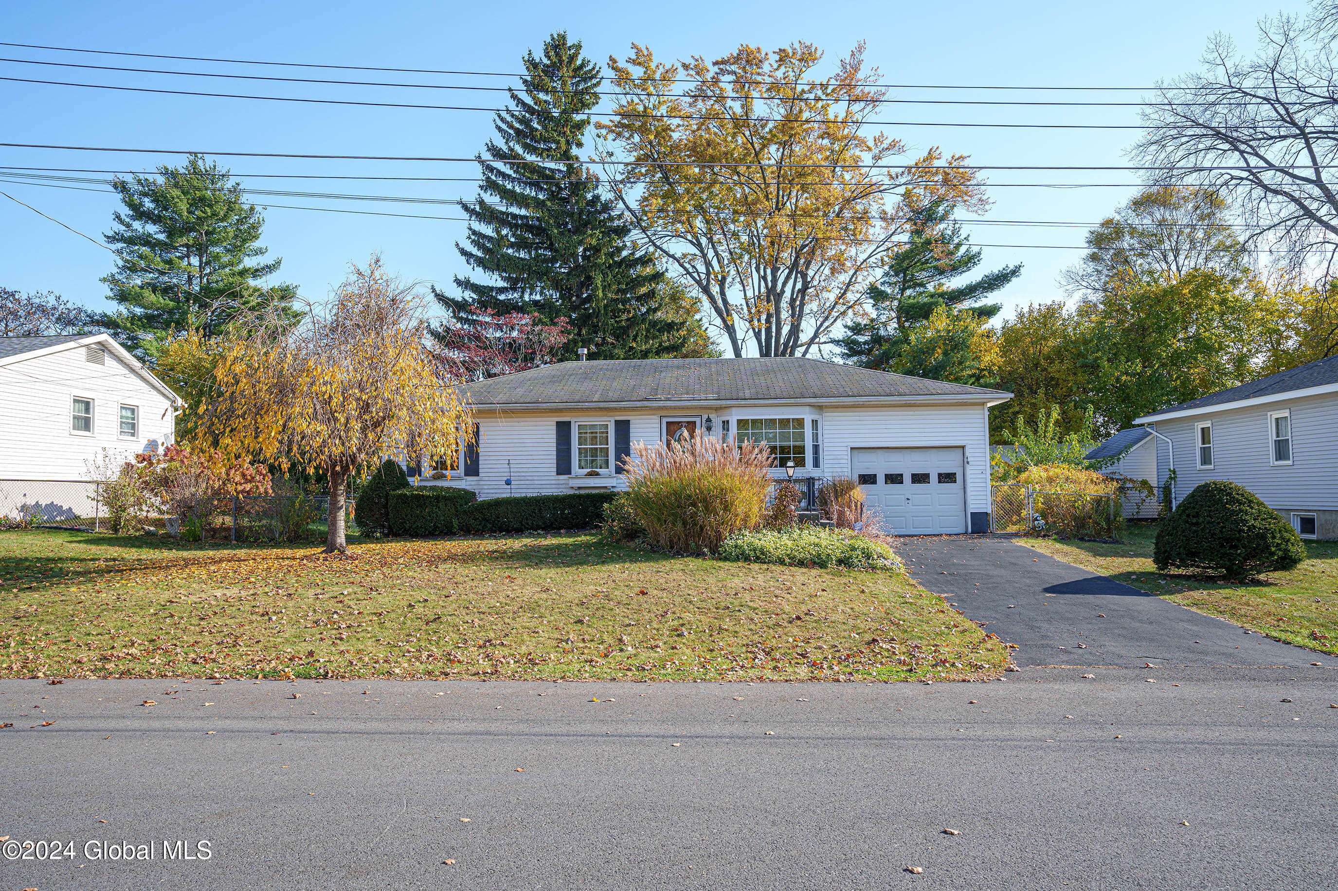 Colonie, NY 12205,46 Linton Avenue