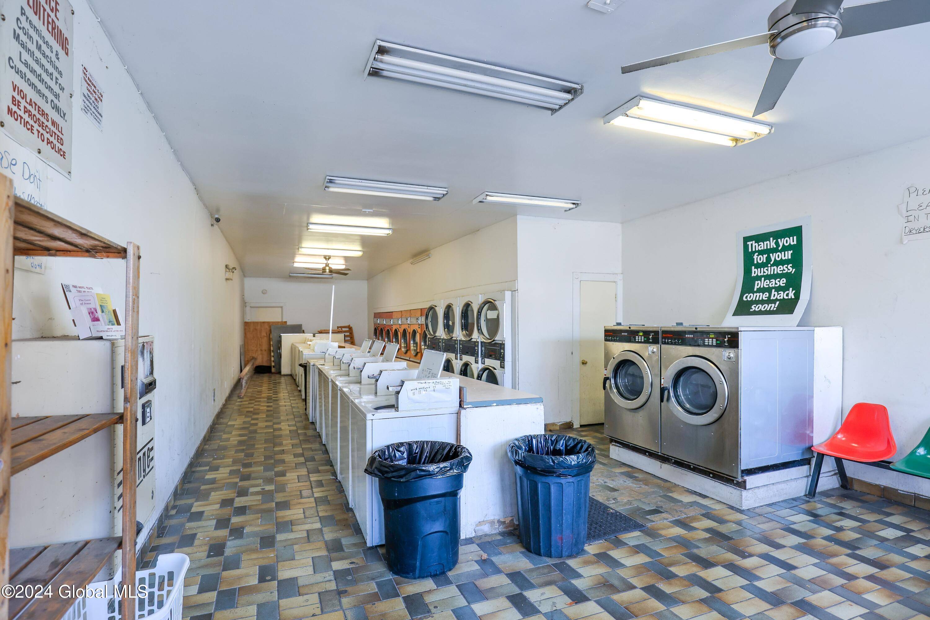 Troy, NY 12180,867-869 River Street