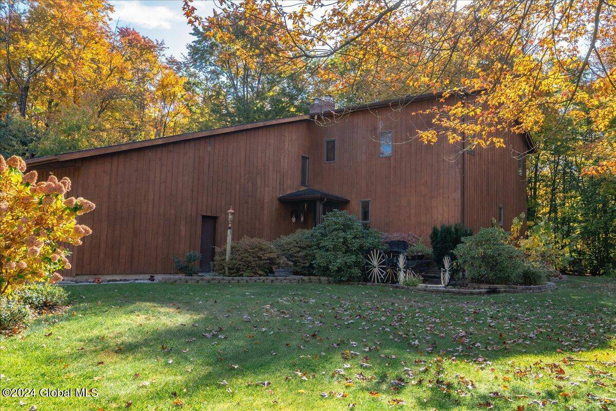 Guilderland, NY 12303,24 Christina Drive