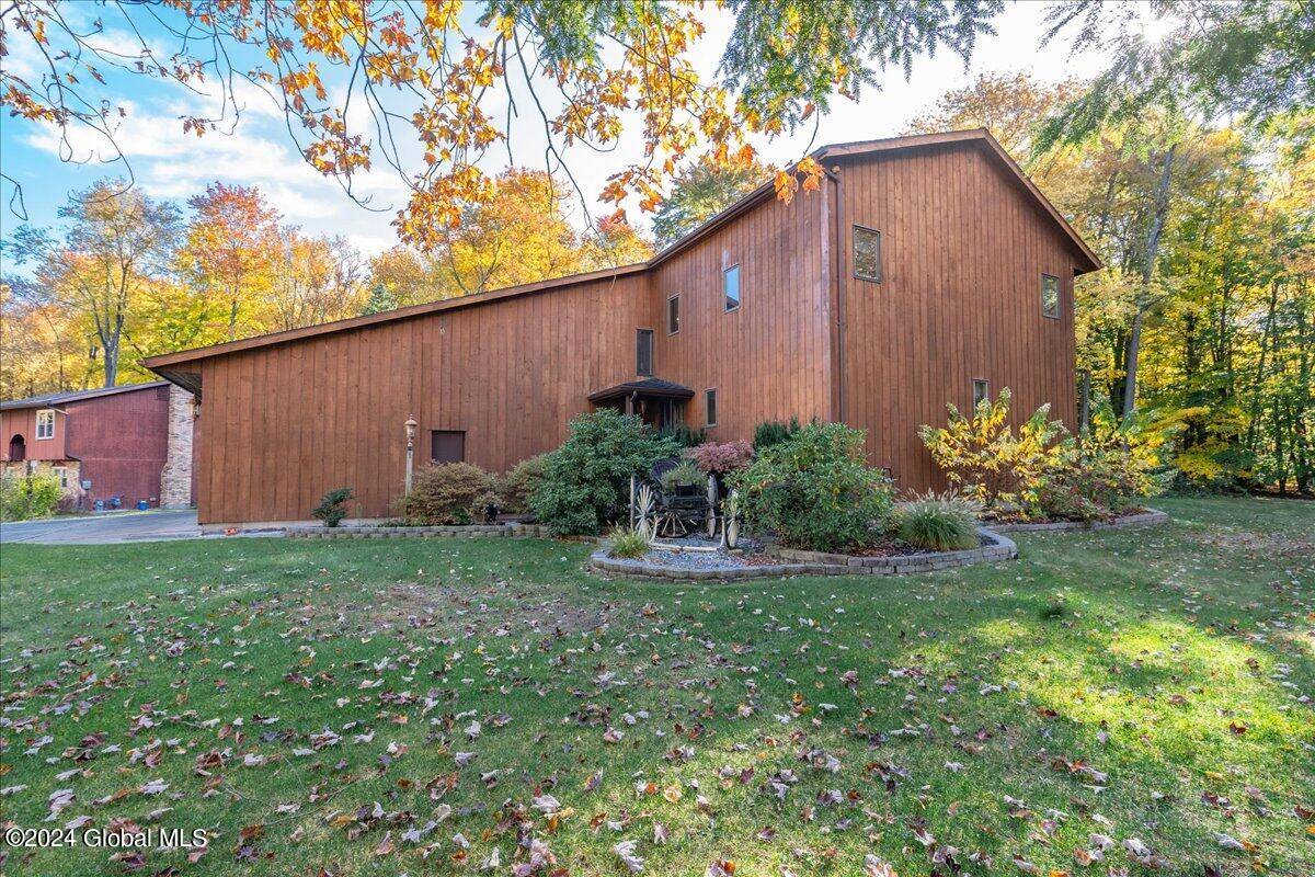 Guilderland, NY 12303,24 Christina Drive