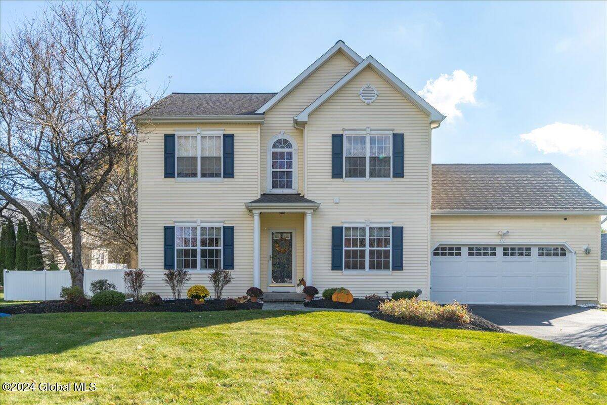 Clifton Park, NY 12148,4 Sandpiper Lane