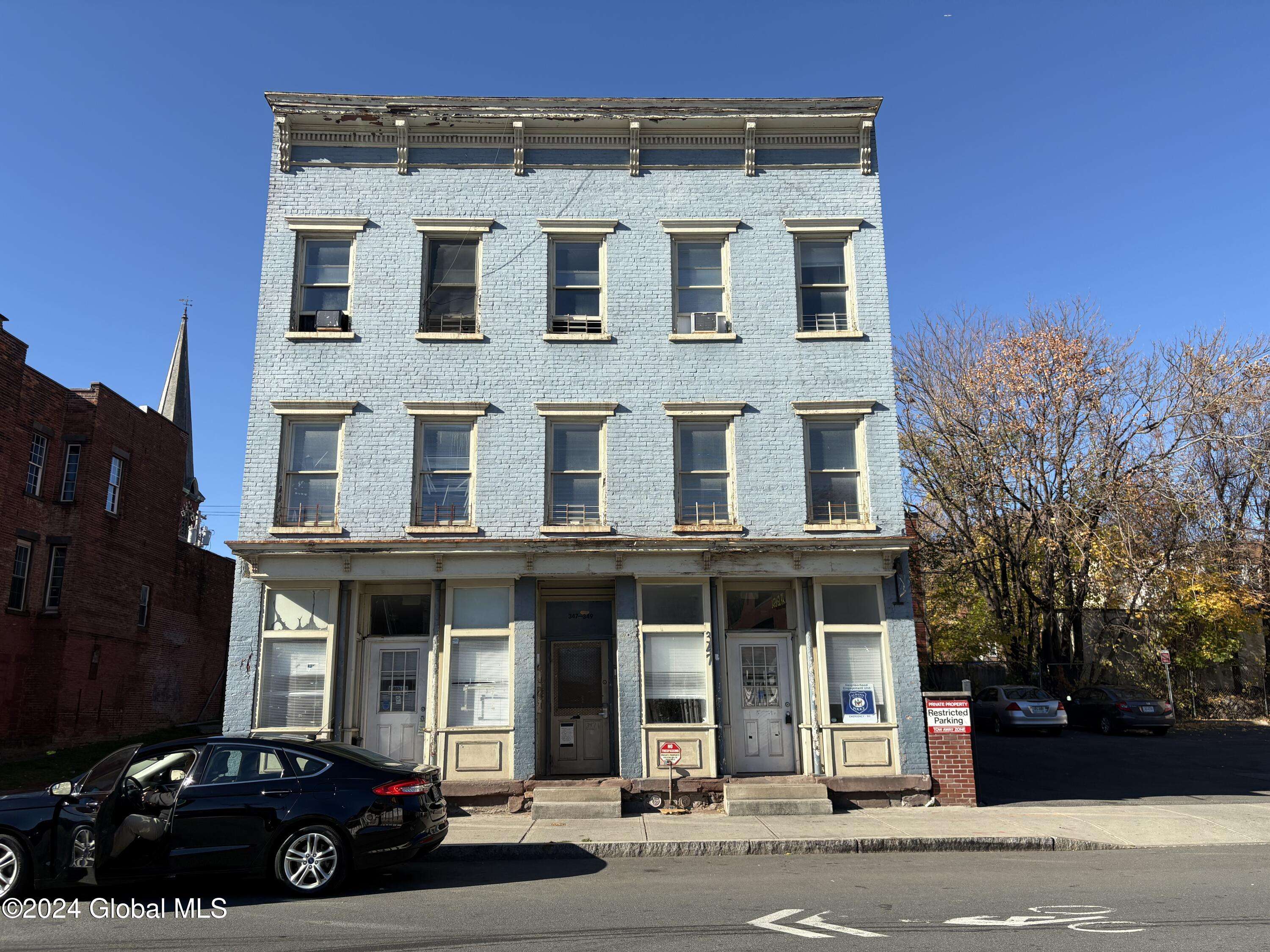 Albany, NY 12202,347 S Pearl Street