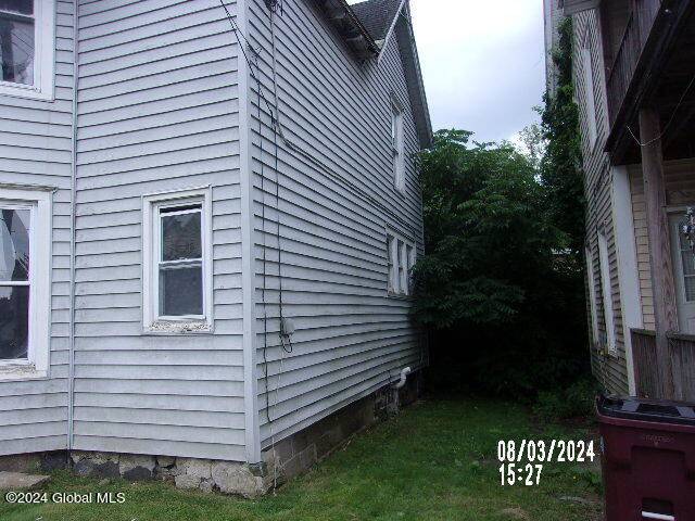 Gloversville, NY 12078,24 Oakland Avenue