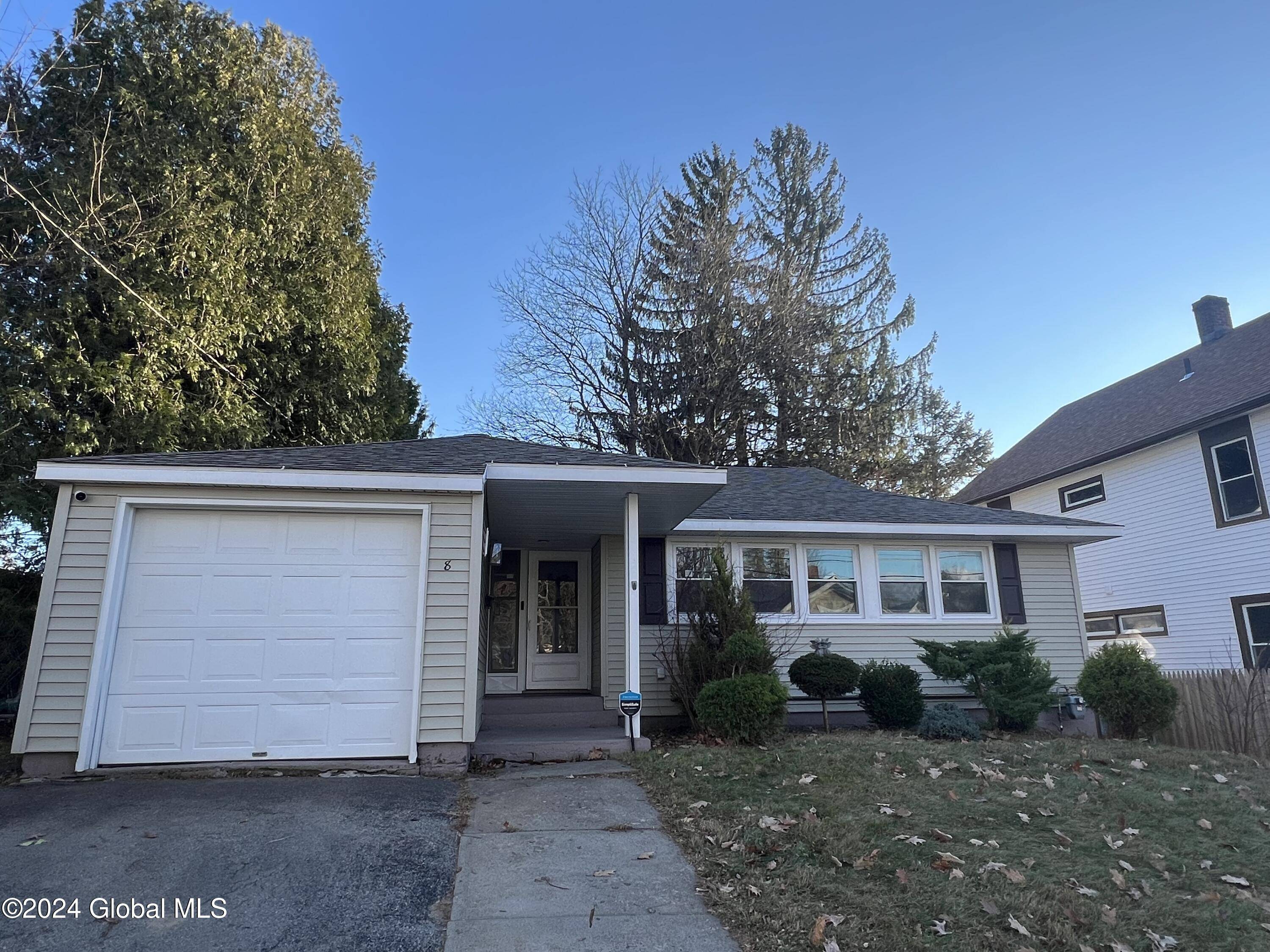 Gloversville, NY 12078,8 Grandoe Lane