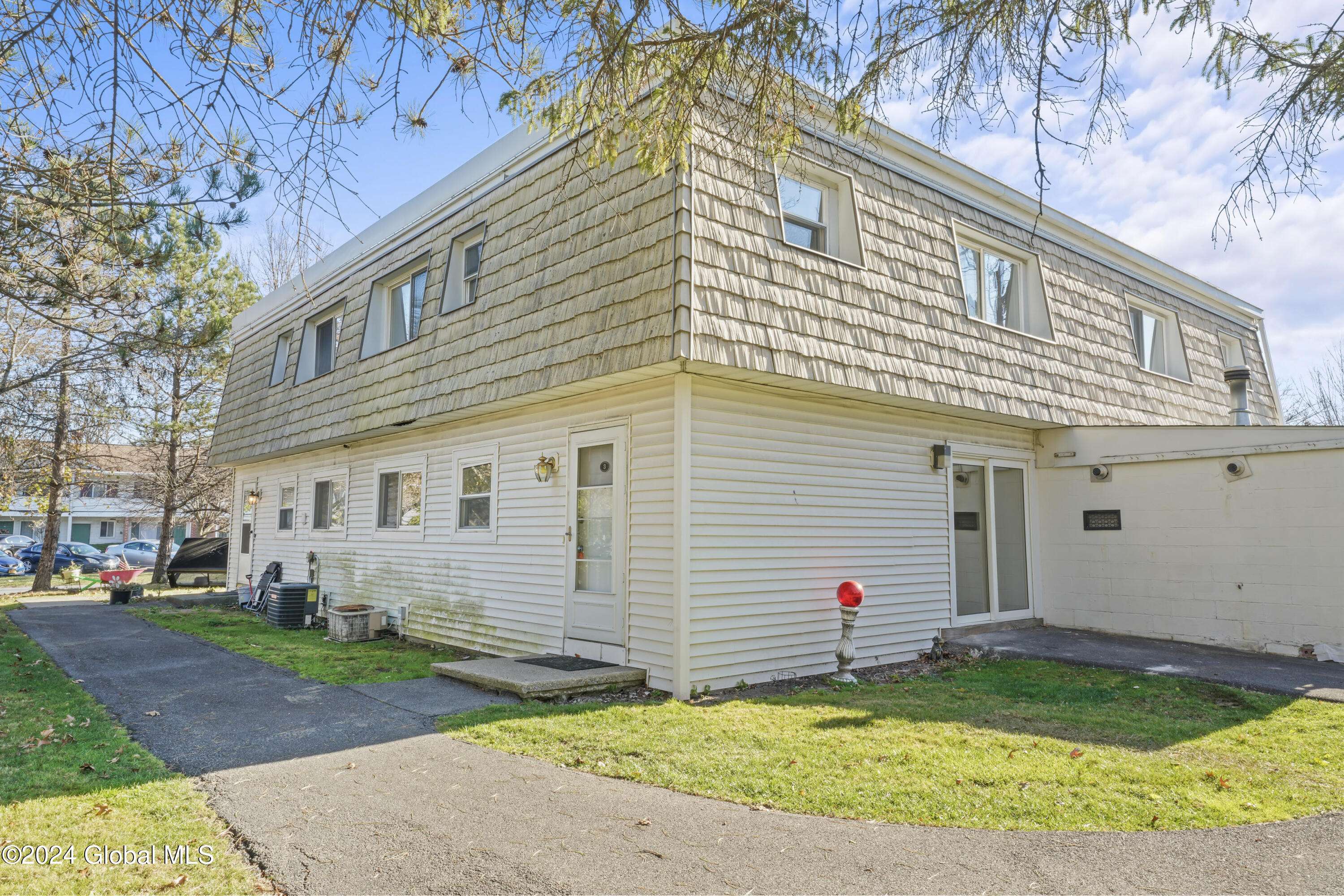 Watervliet, NY 12189,28 Vermont View Drive #3