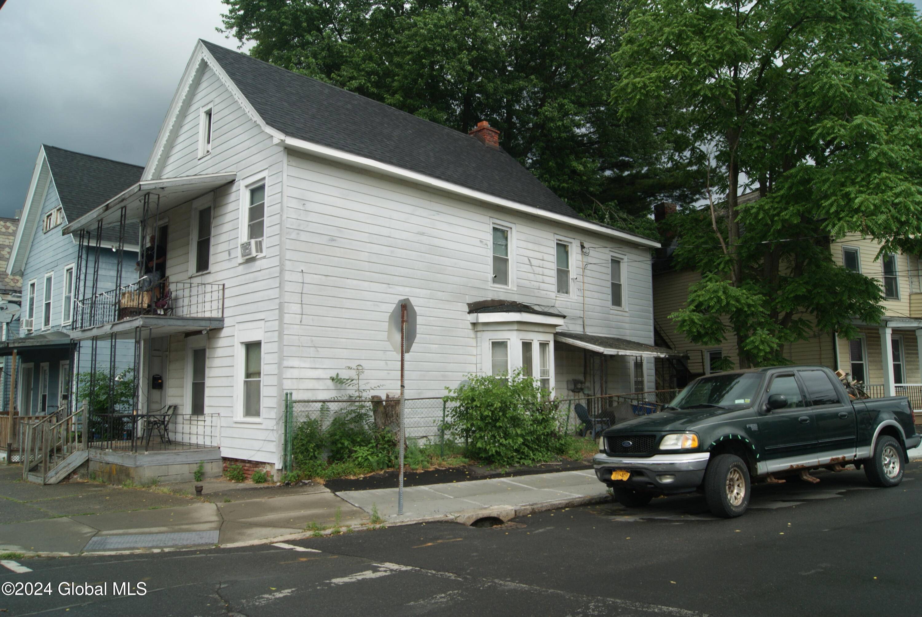 Albany, NY 12206,37 Watervliet Avenue