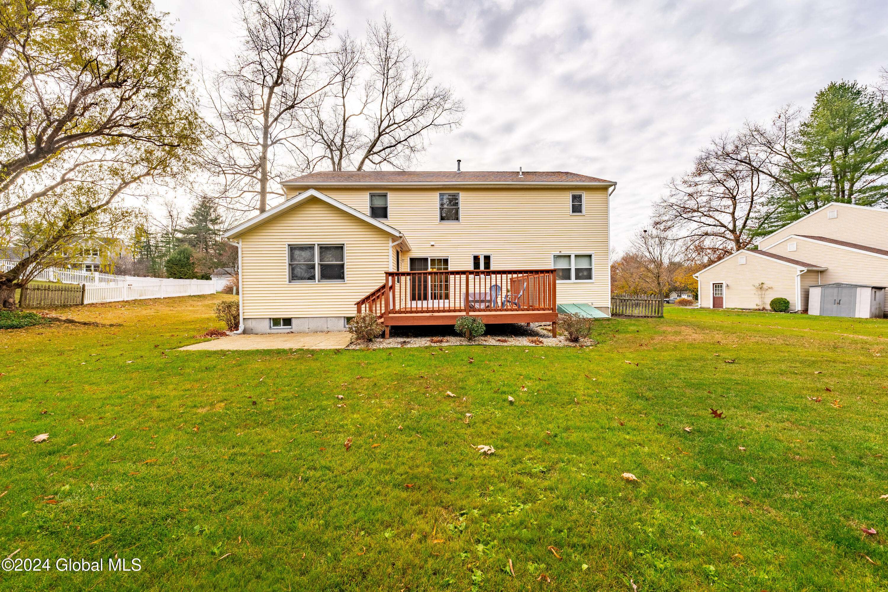 Stillwater, NY 12866,3 Travers Lane