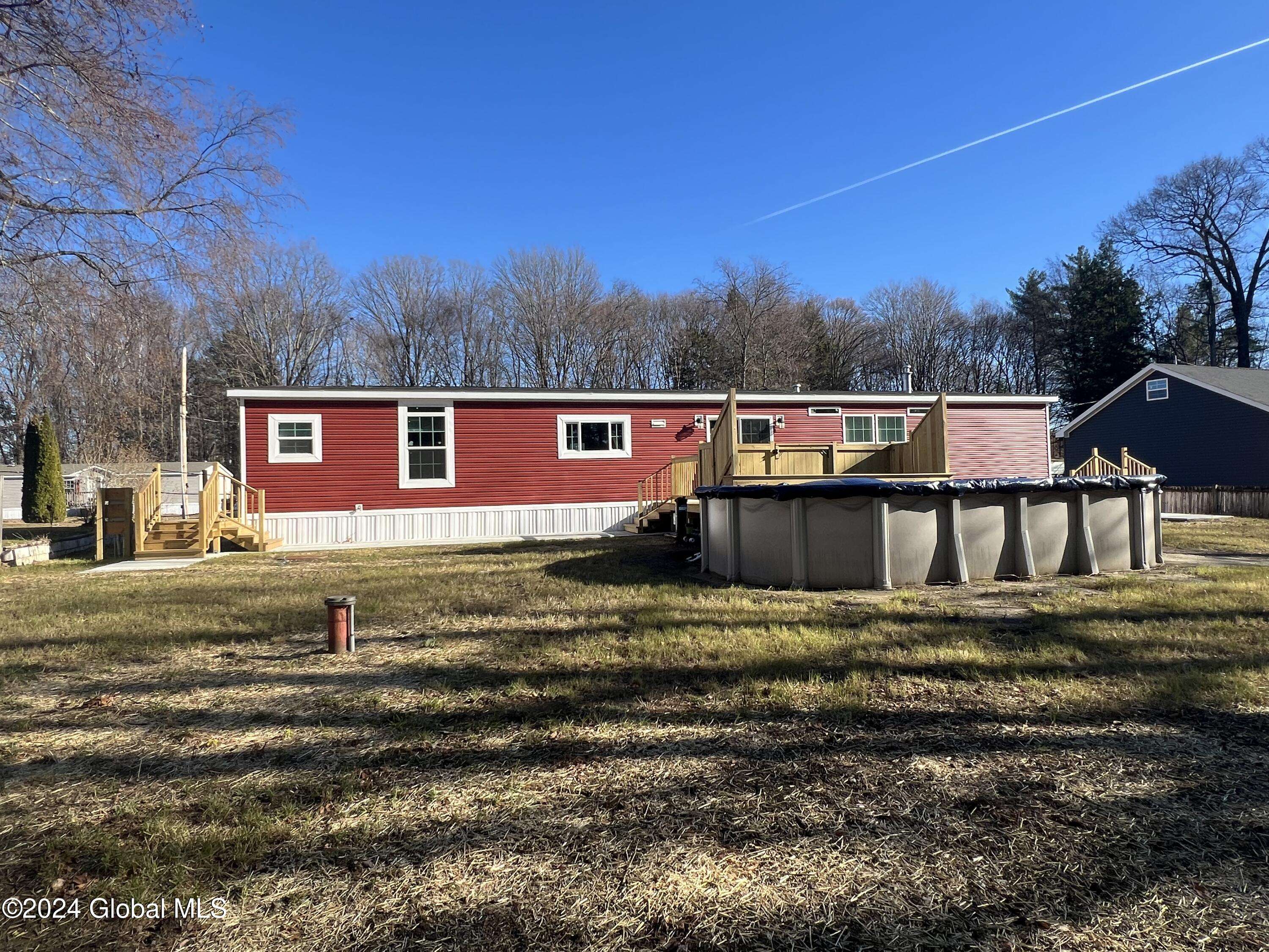 Wilton, NY 12866,104 Holly Lane