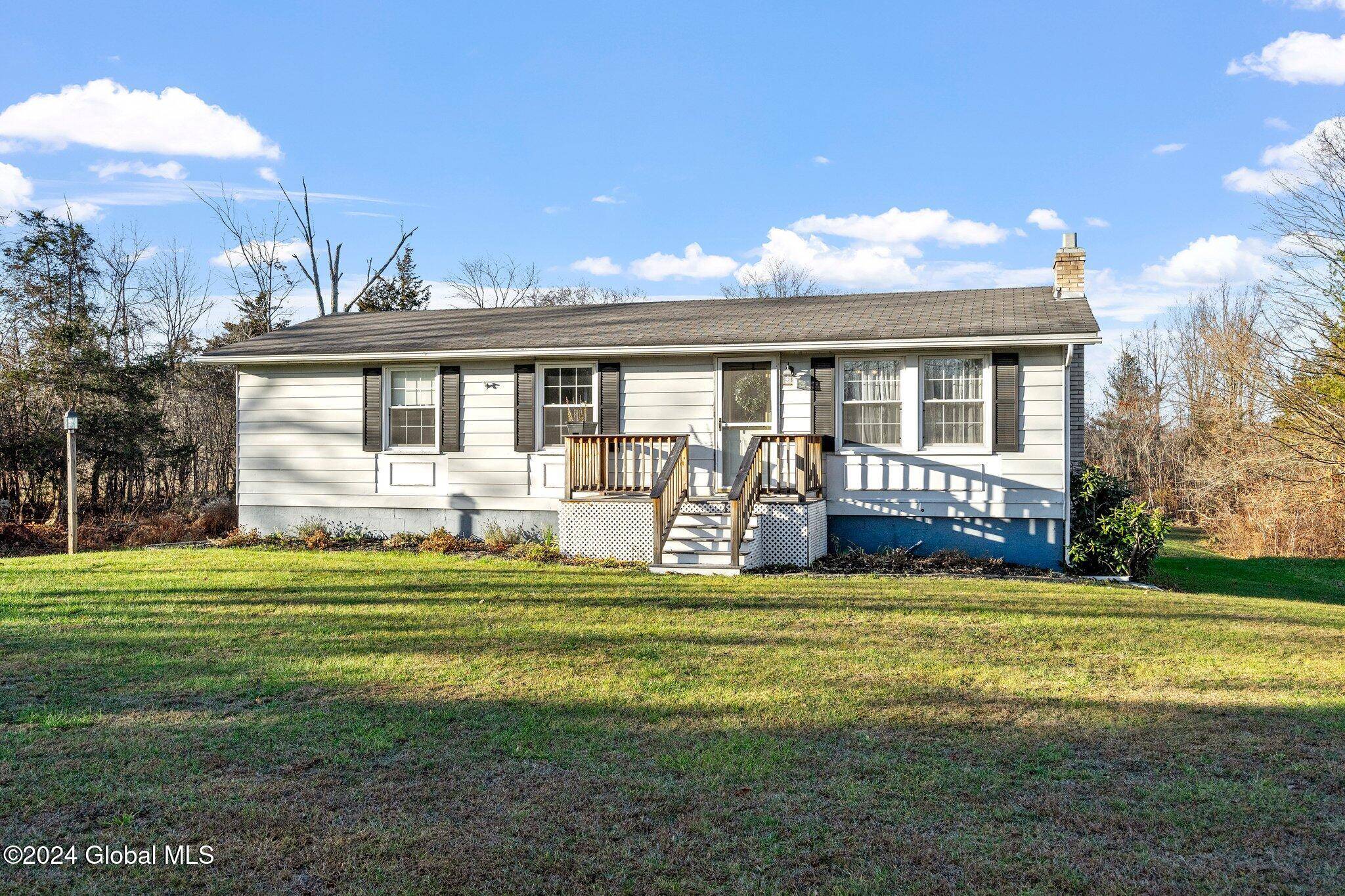 Coeymans, NY 12158,52 Cedar Grove Road