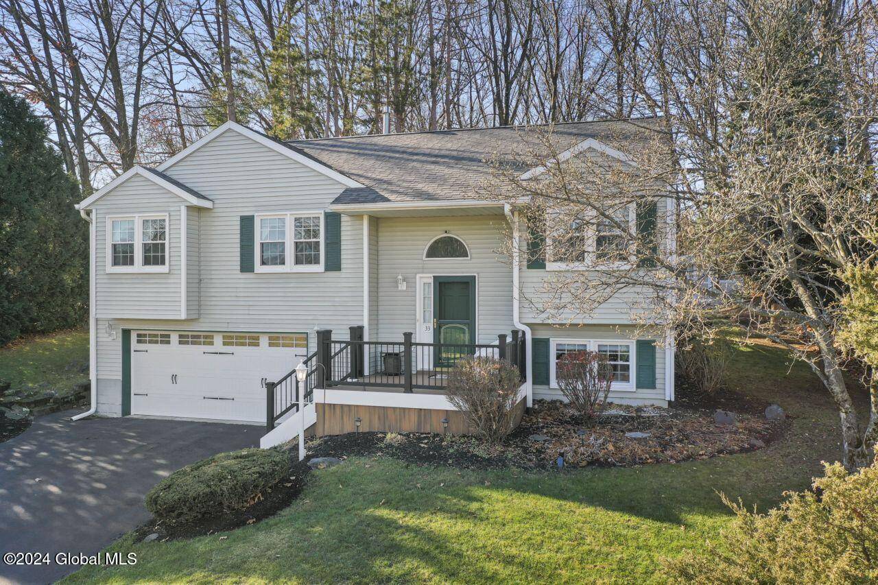 Halfmoon, NY 12065,33 Ponderosa Drive