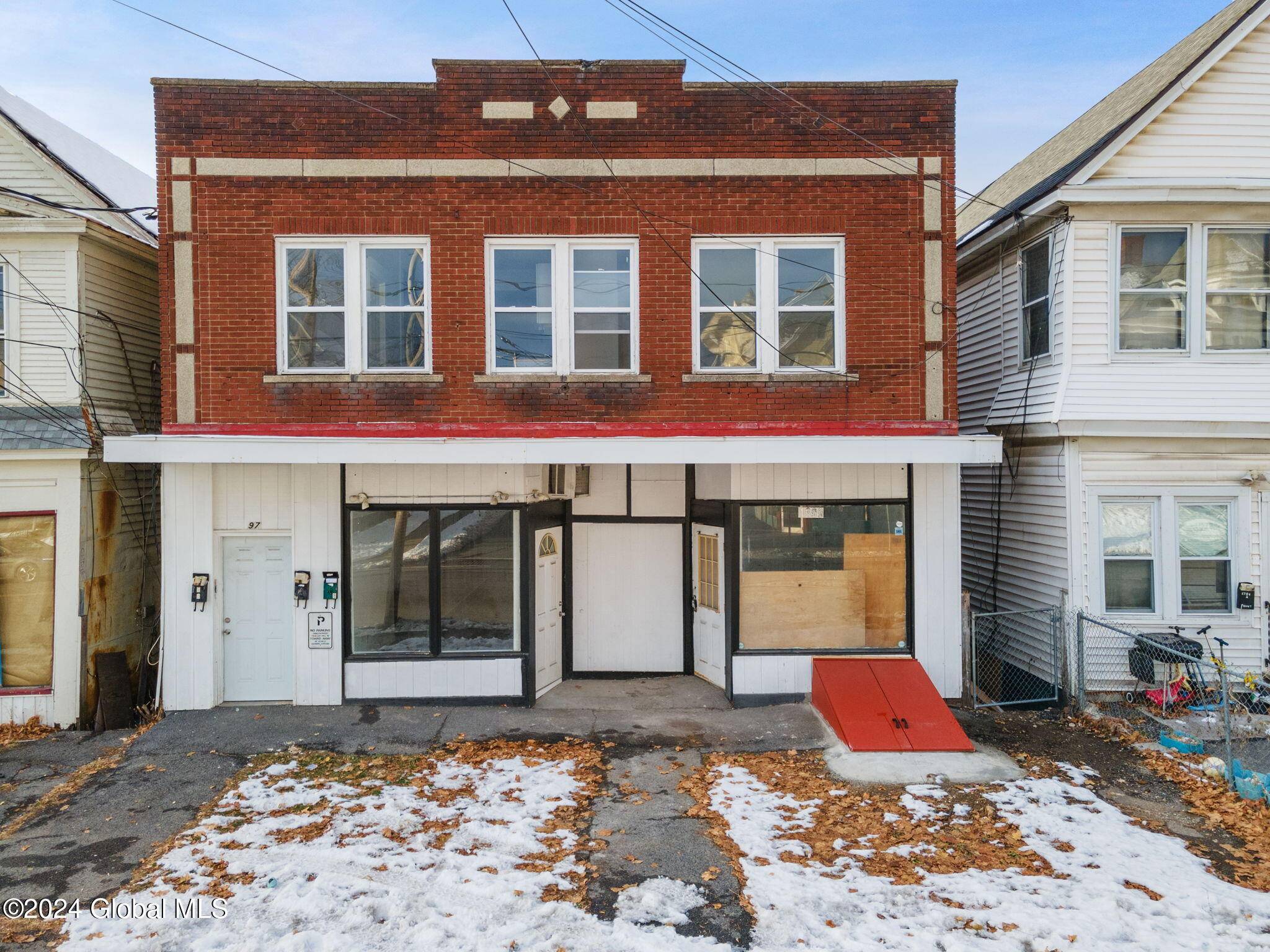 Schenectady, NY 12308,1697 Van Vranken Avenue