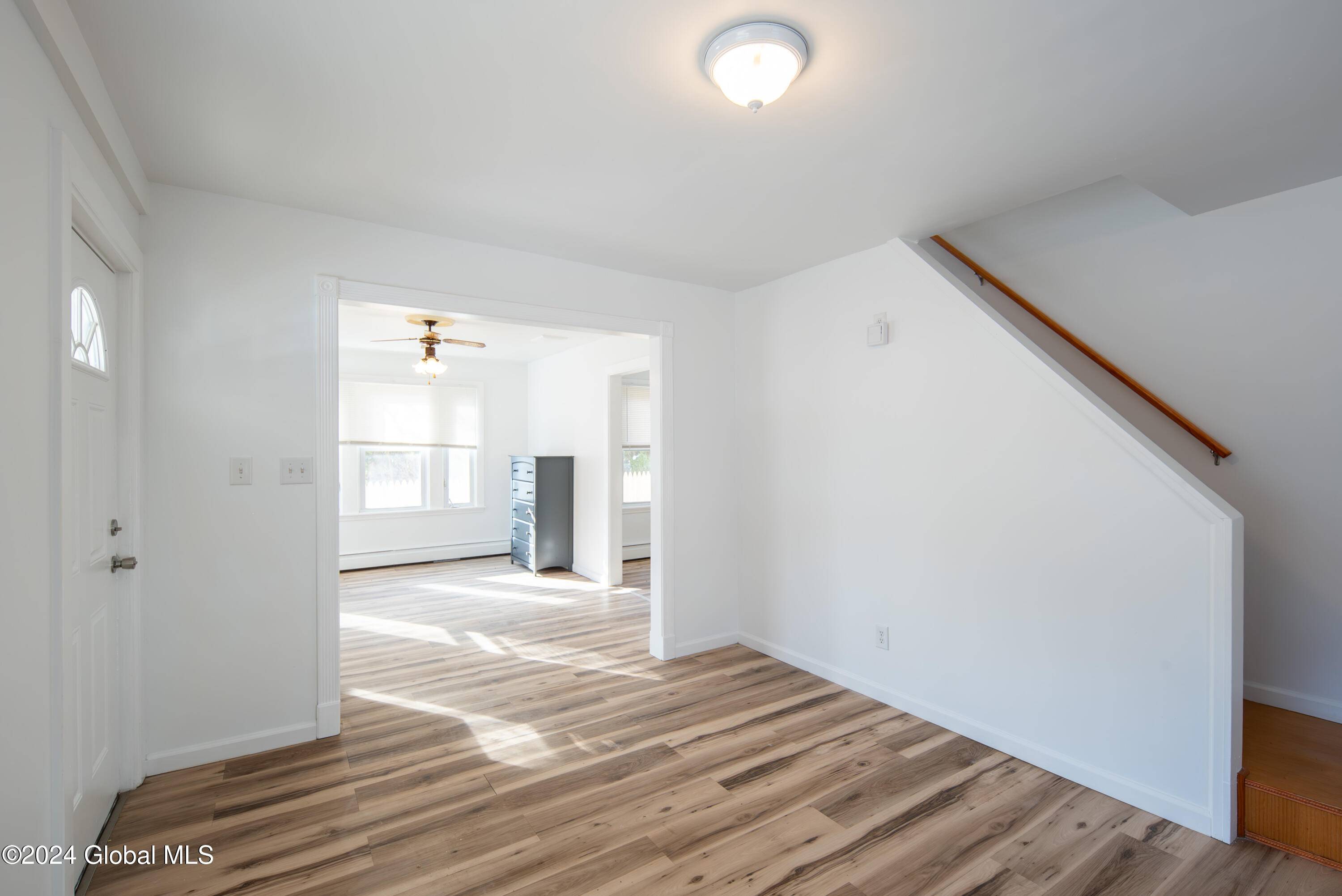 Colonie, NY 12205,14 Vly Road