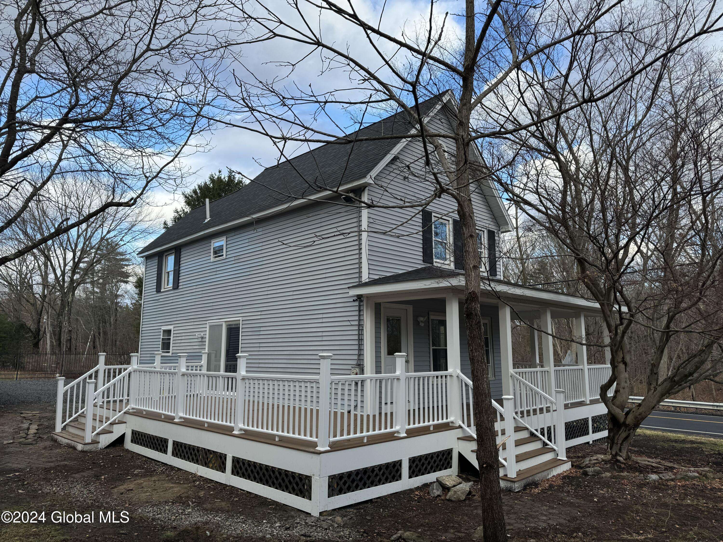 New Scotland, NY 12159,196 Font Grove Road