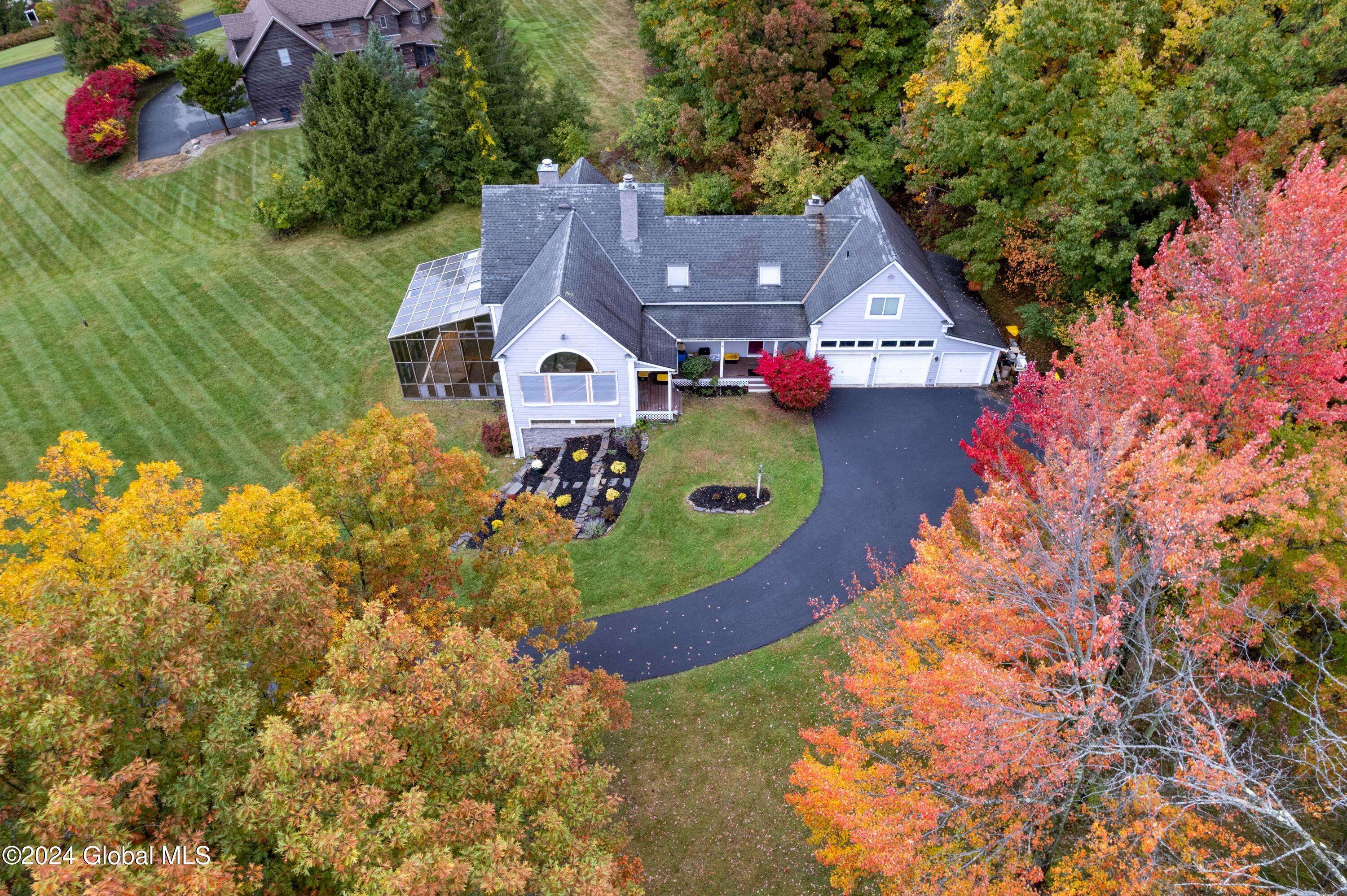 North Greenbush, NY 12198,18 Indian Pipe Drive