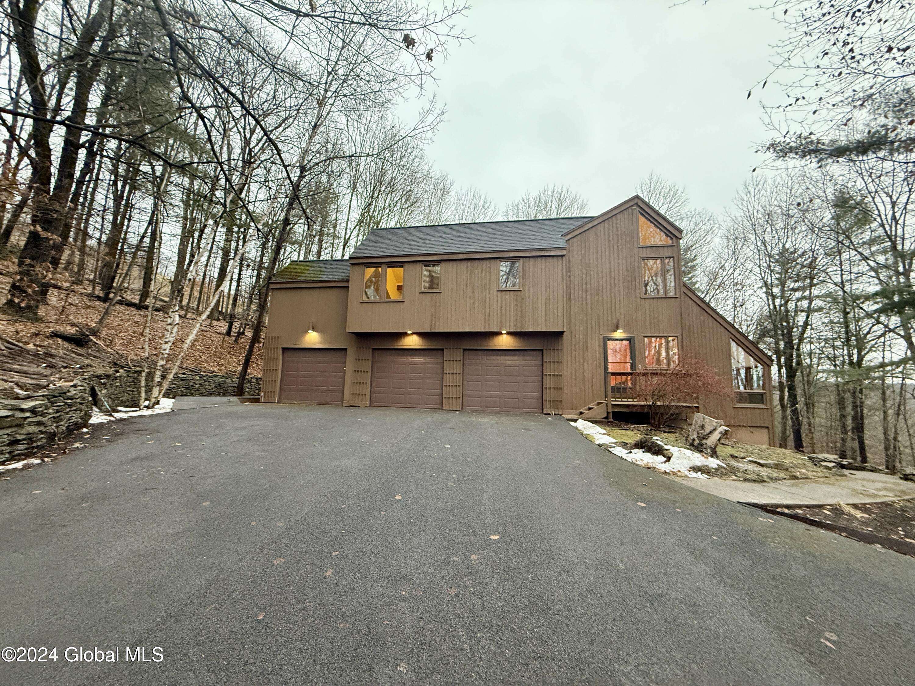 Oneonta, NY 13820,18 Brigham Road