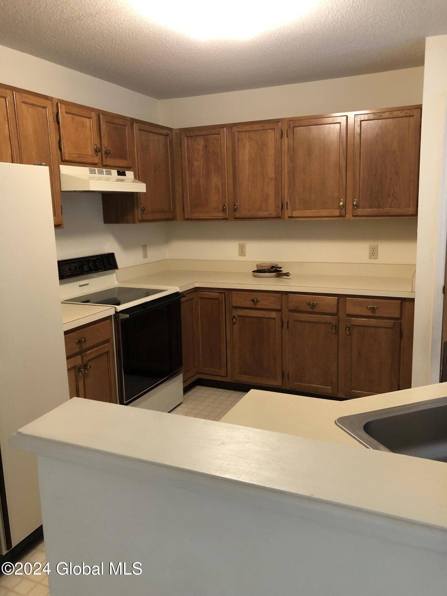 Queensbury, NY 12804,13 Fairwood Drive