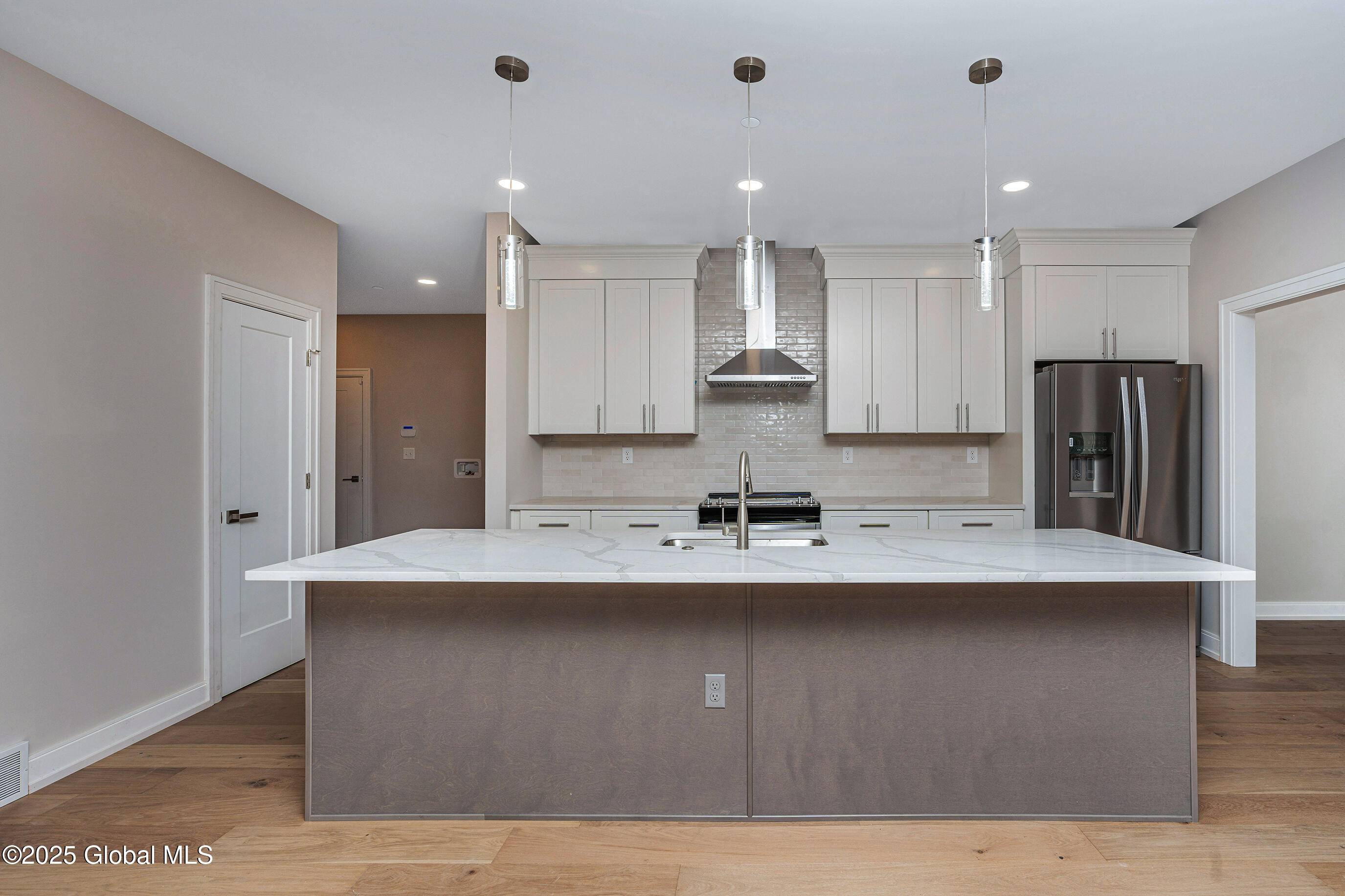 Niskayuna, NY 12309,601 Vly Point Drive #A